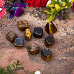 Image of Tiger Eye Stone Tumbles (Pack of 100 Grams)