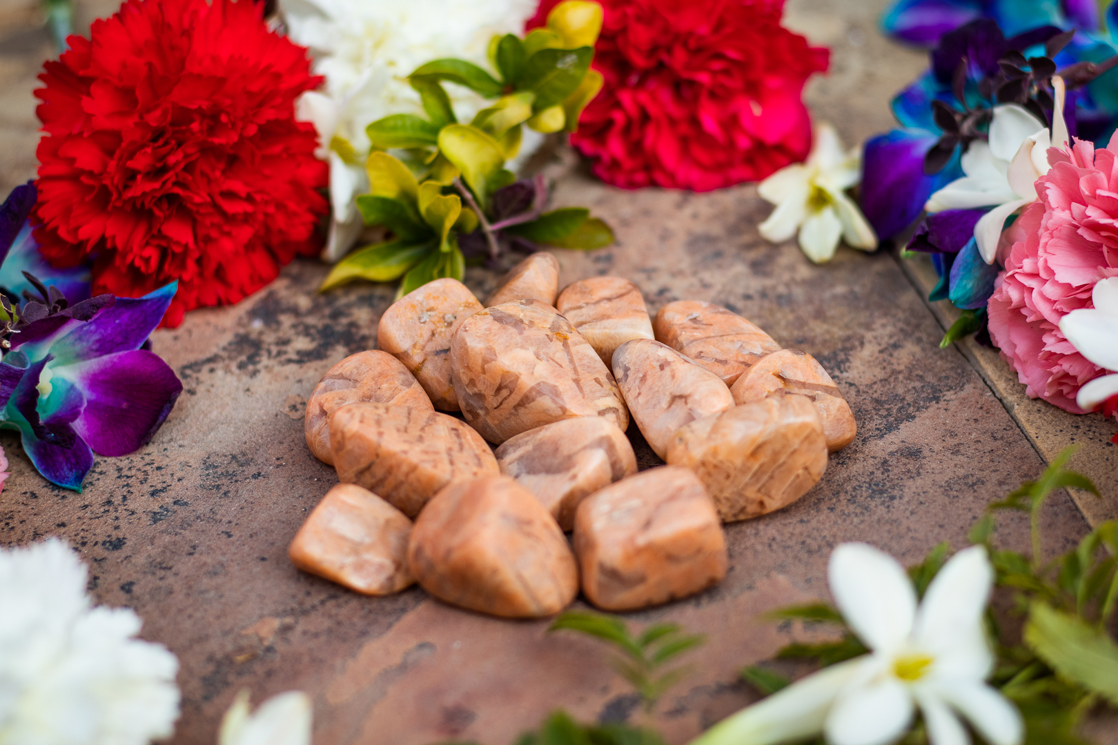 Peach Moonstone Stone Tumbles Pack of 100 Grams