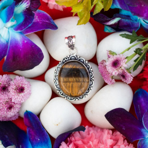 Image of Tiger&#039;s Eye Pendant