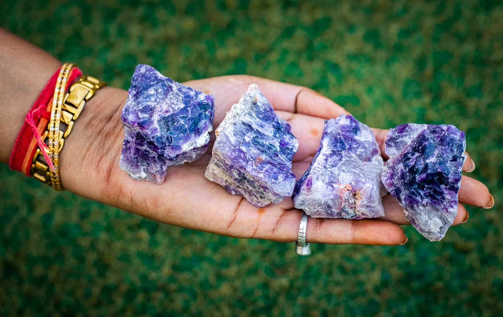 Raw Amthetyst Stones - Good for skin constructive thinking future