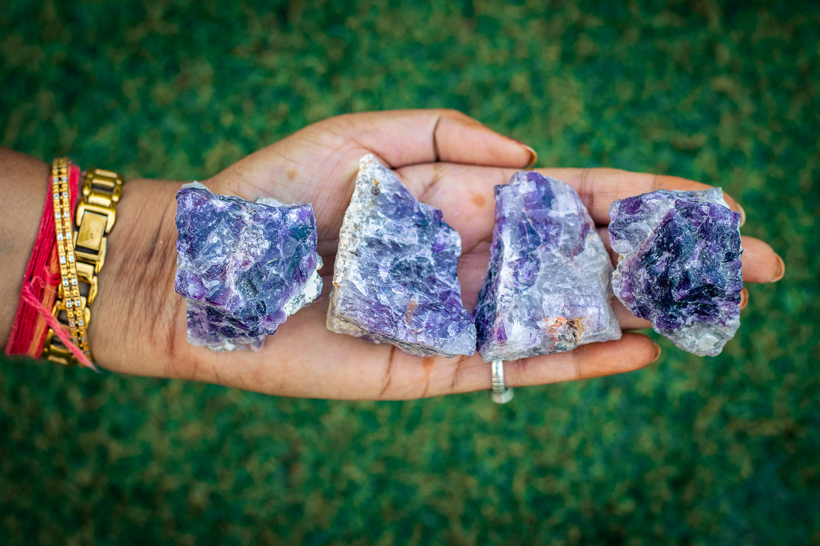 Raw Amthetyst Stones - Good for skin constructive thinking future