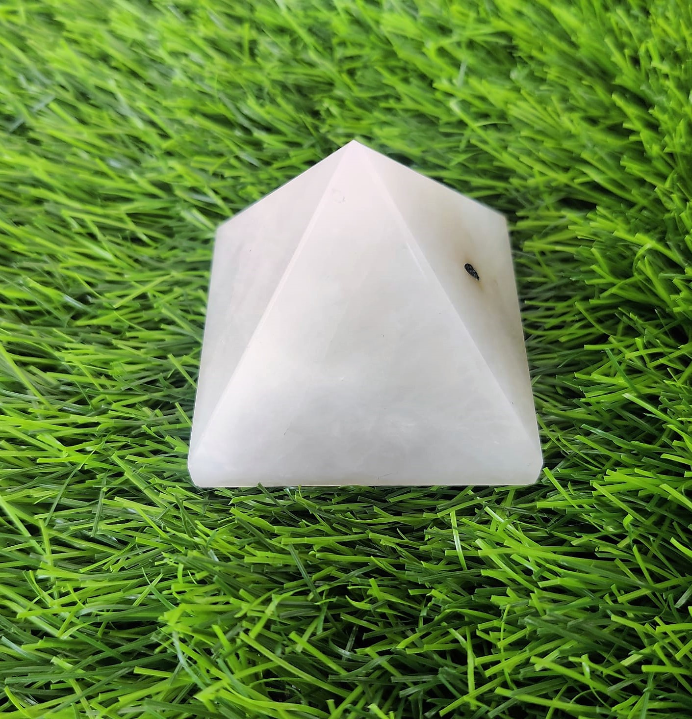Moonstone Pyramid - To Support Emotions