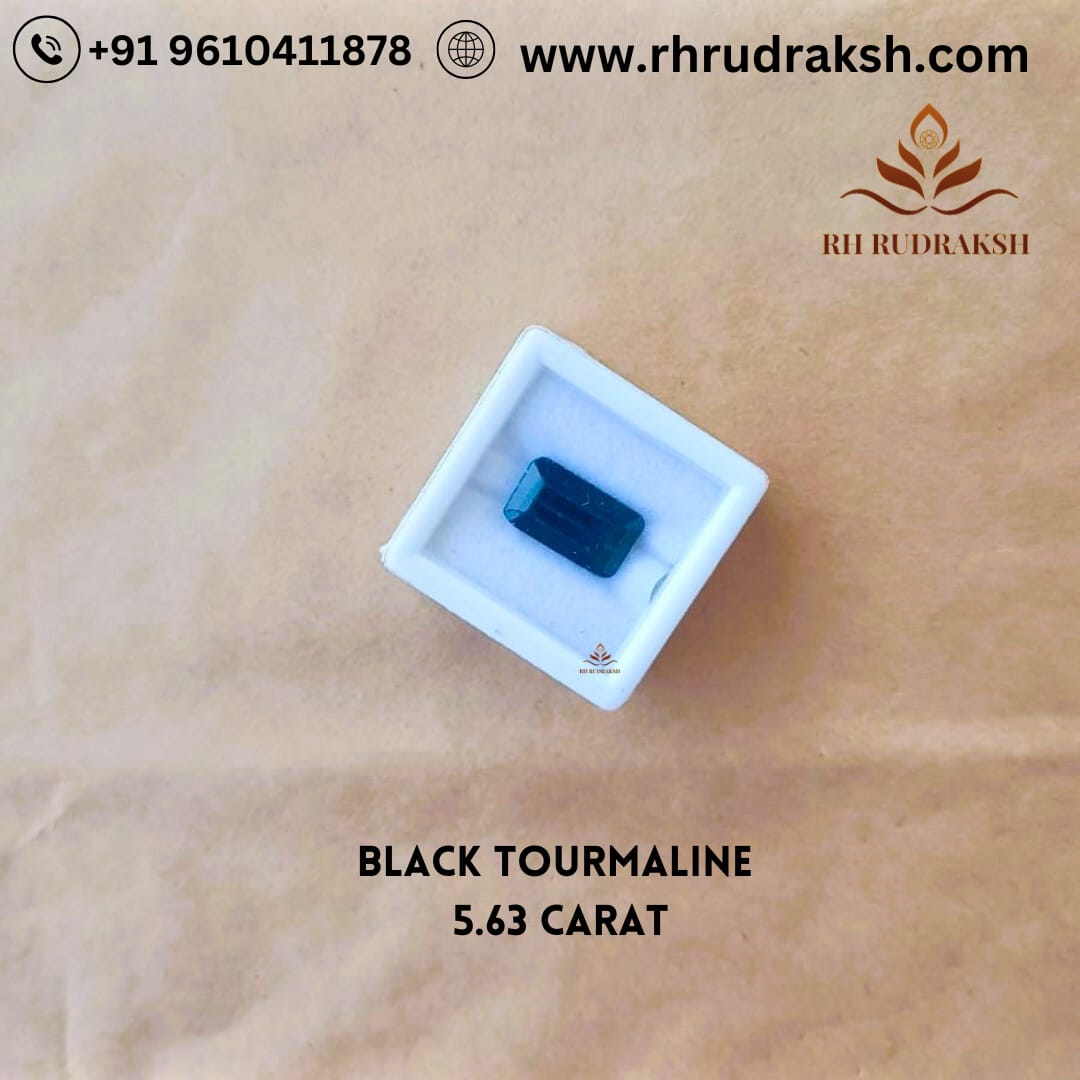 Black Tourmaline Stone - 563 Carat