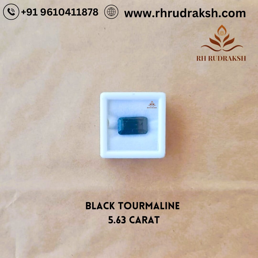 Black Tourmaline Stone - 563 Carat