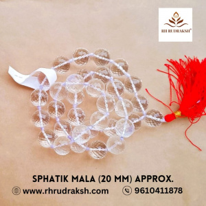 Image of Sphatik Mala (Round Beads- Diamond Cut - 20MM Approx. 32+1 Beads)