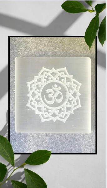 Image of Selenite Plate With Engraved &quot;OM&quot;