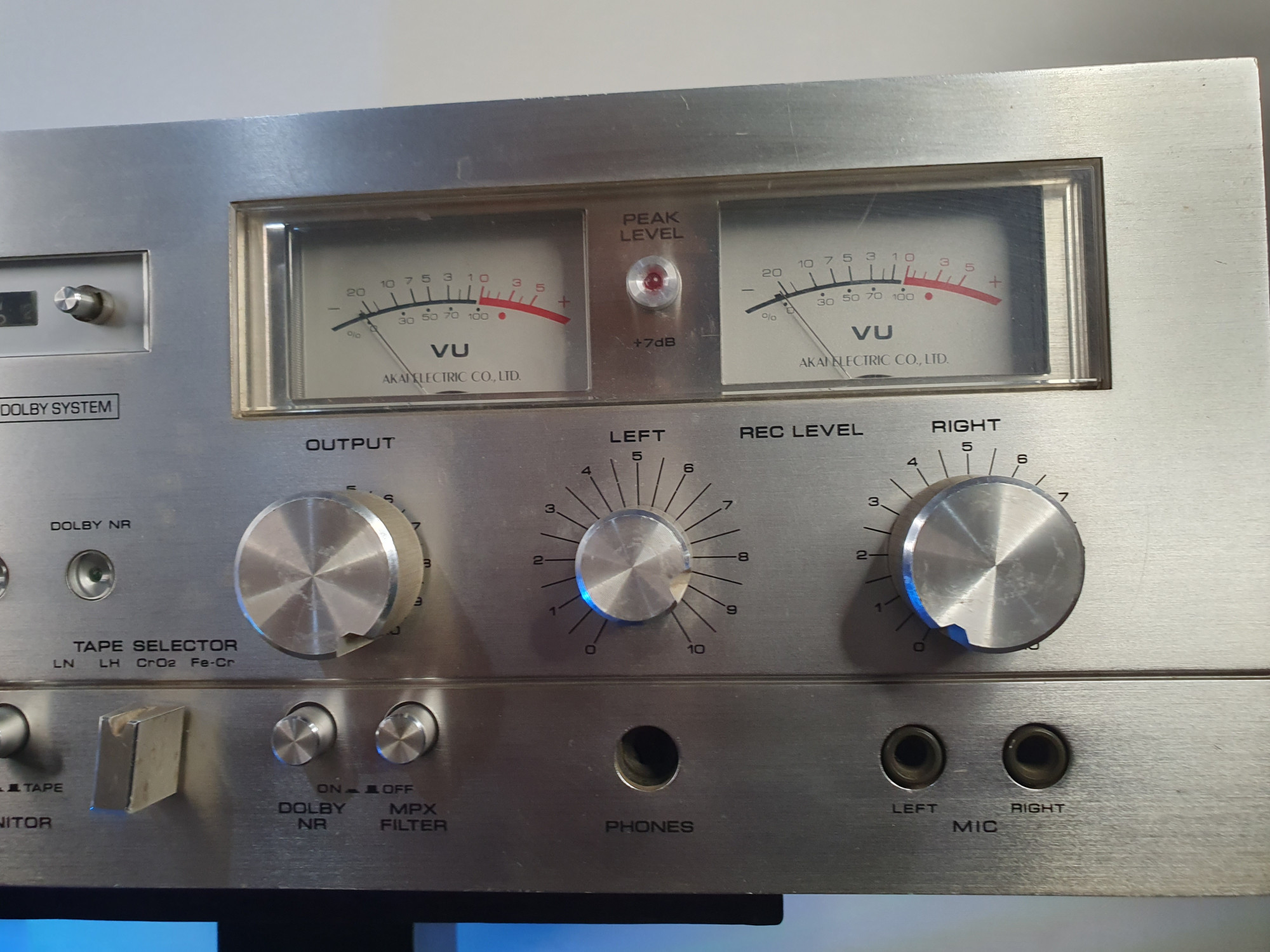 Akai Electric GXC-725D Stereo Cassette Deck