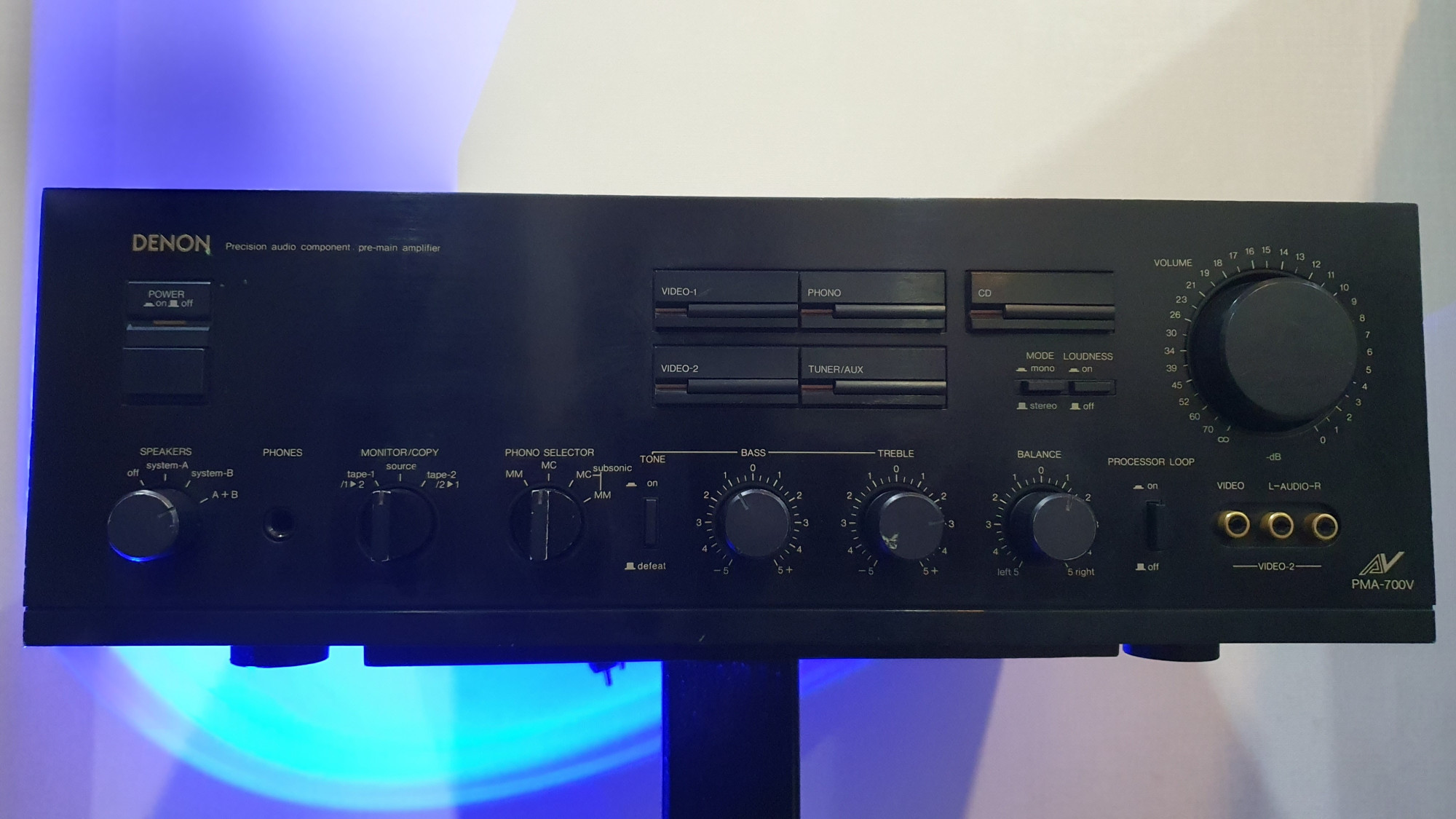Denon PMA-700V