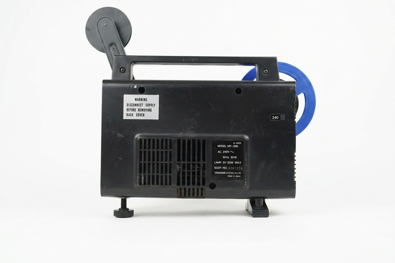 Titan MP-200 Super 8 Film Projector