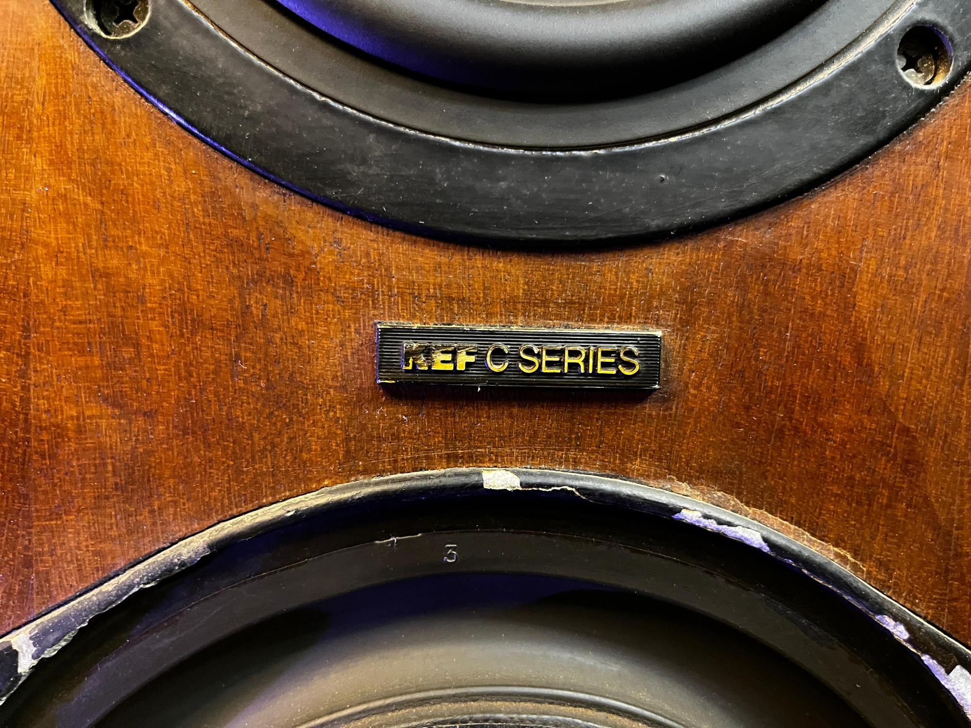 KEF C series C80