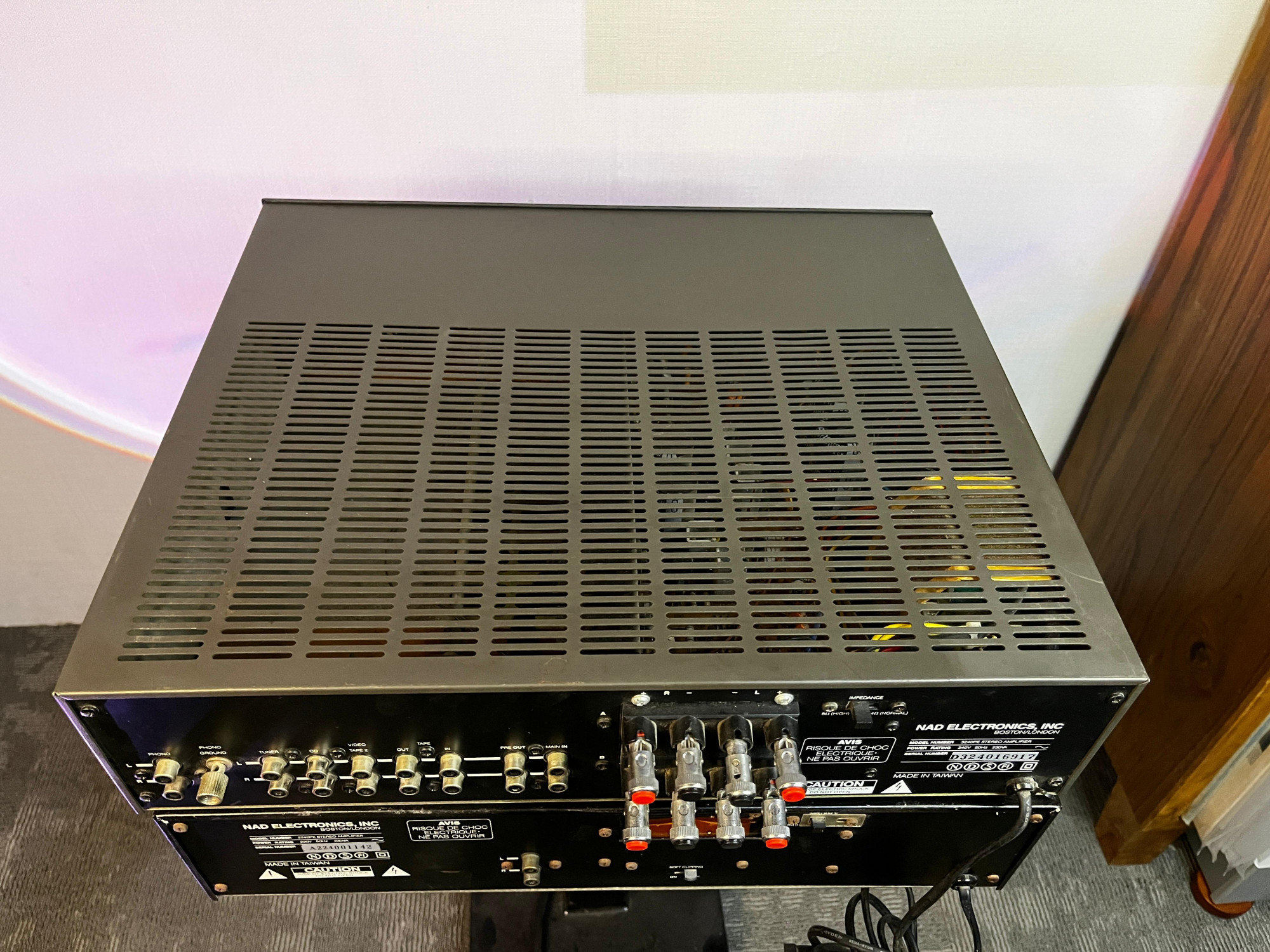 Nad 3240PE stereo amplifier Nad 2240PE stereo power amplifier