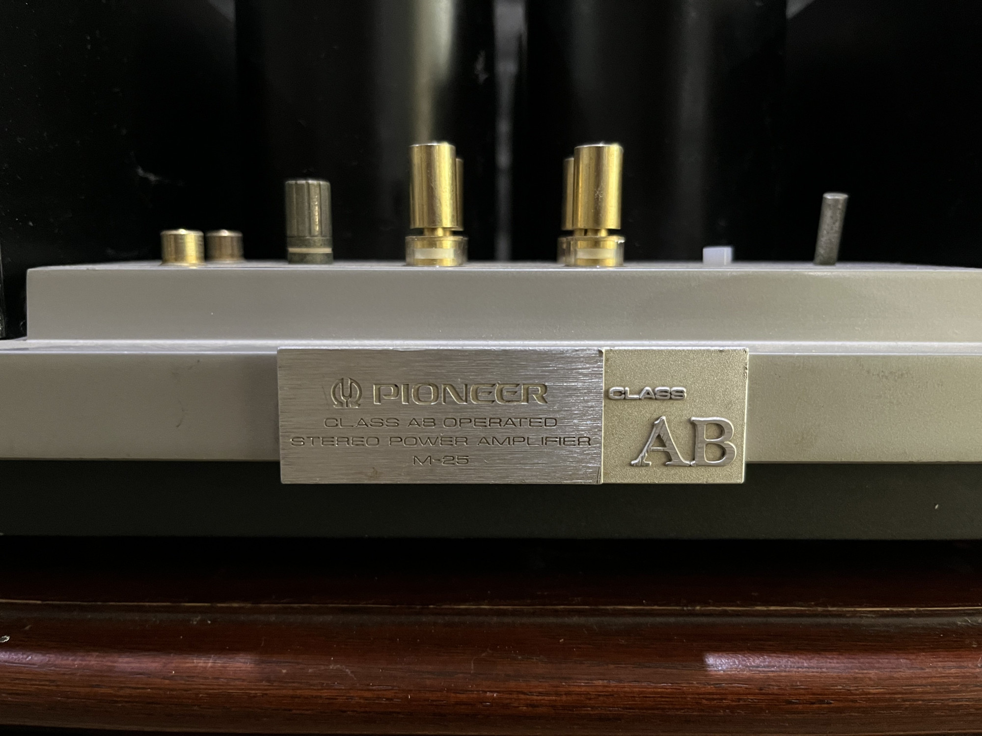 Pioneer m25 power amplifier