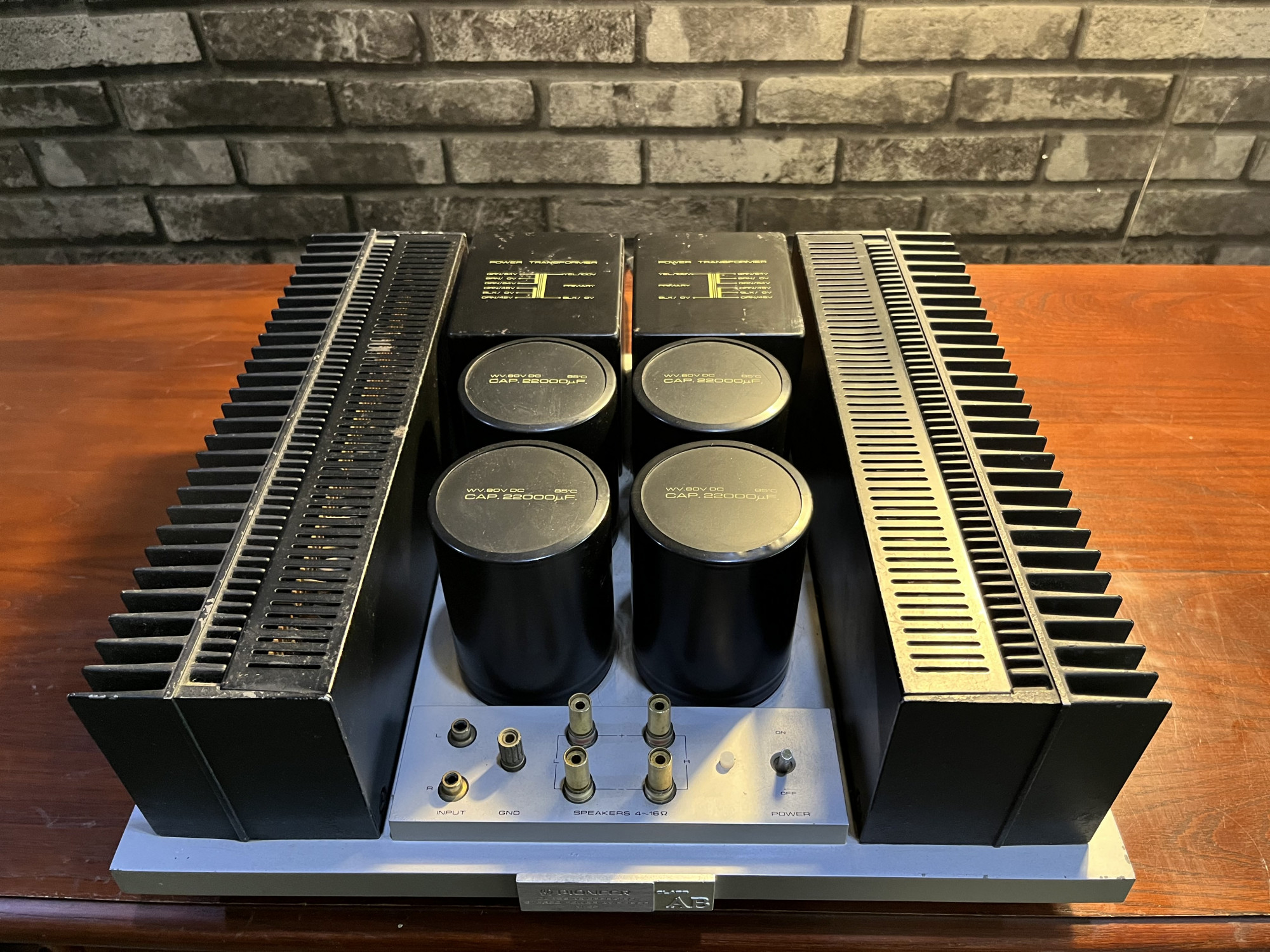 Pioneer m25 power amplifier