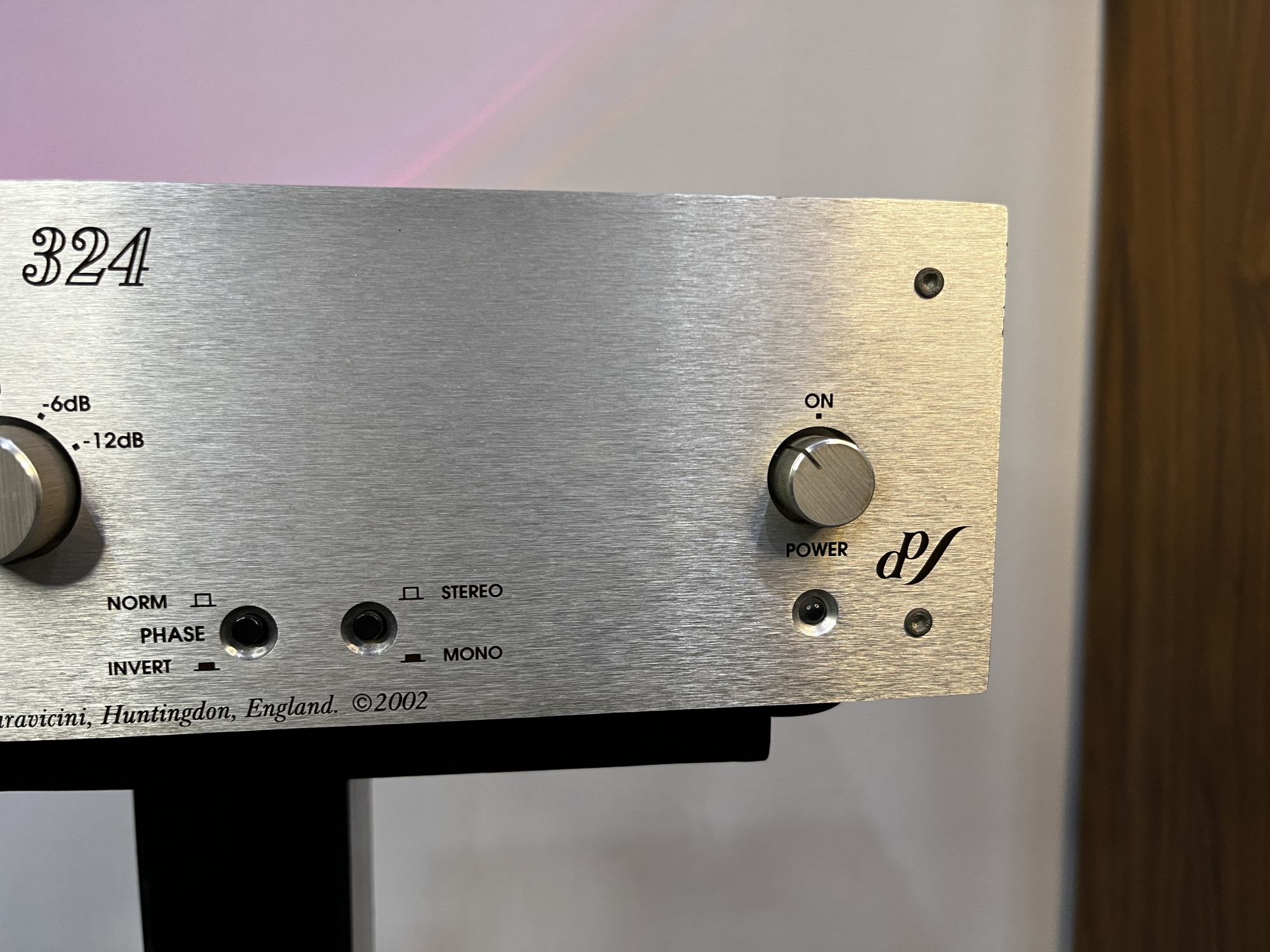 Ear 324 phono pre-amplifier