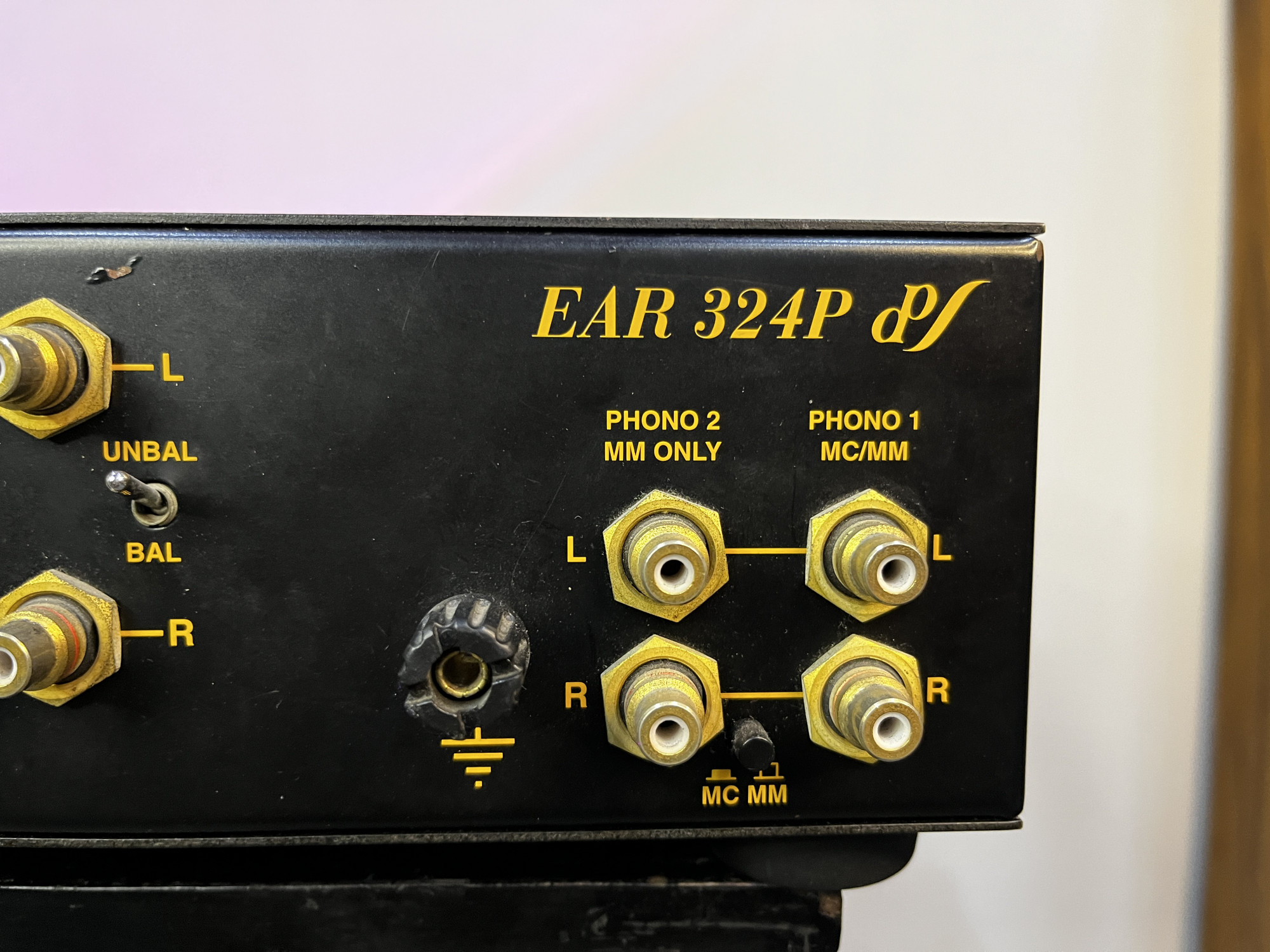 Ear 324 phono pre-amplifier