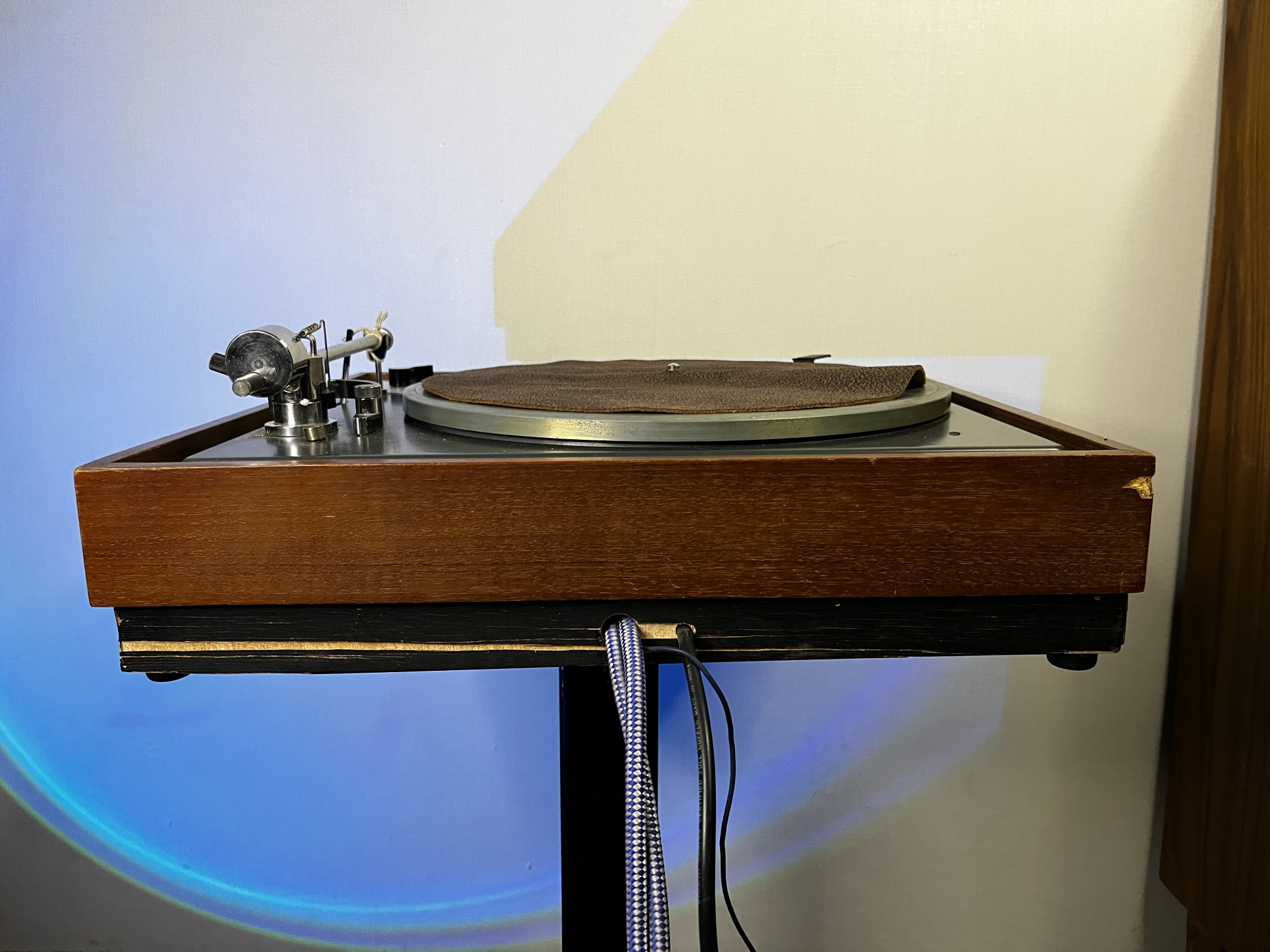 Goldring-Lenco GL75 Turntable