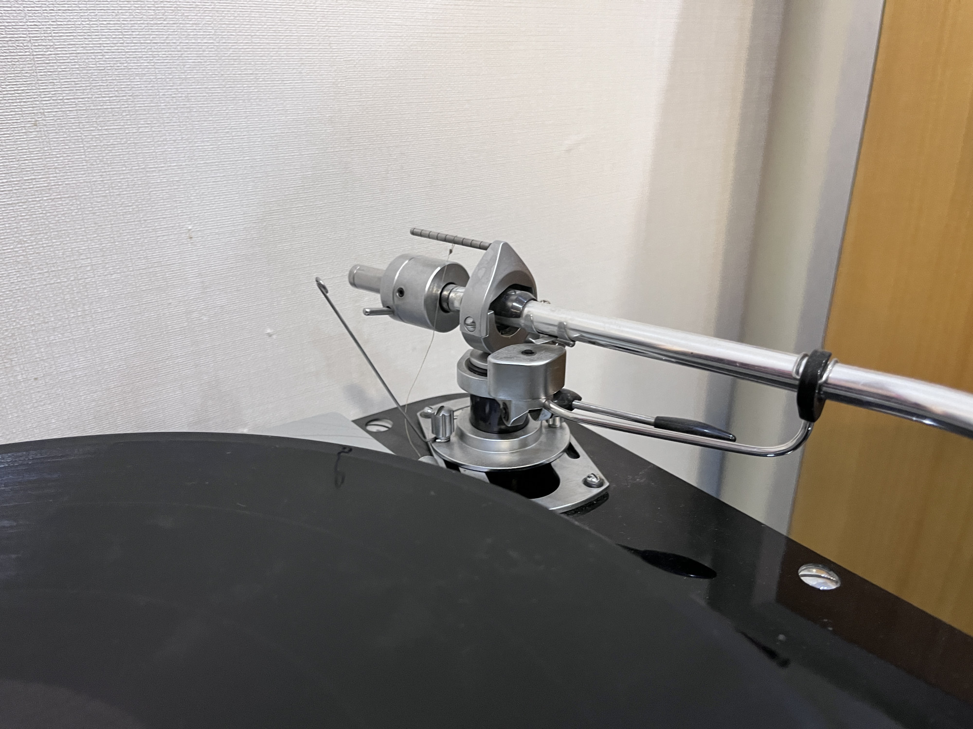 Thorens TD124 MKII turntable