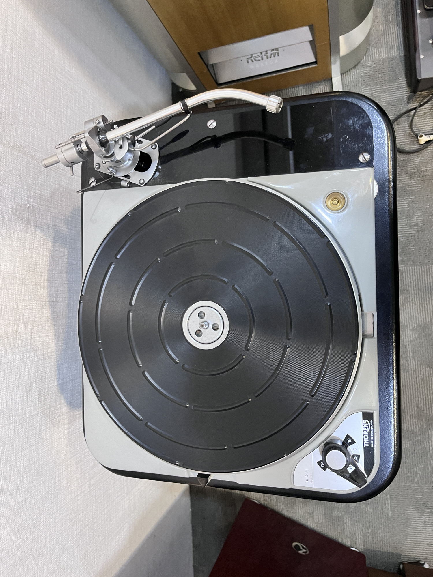 Thorens TD124 MKII turntable