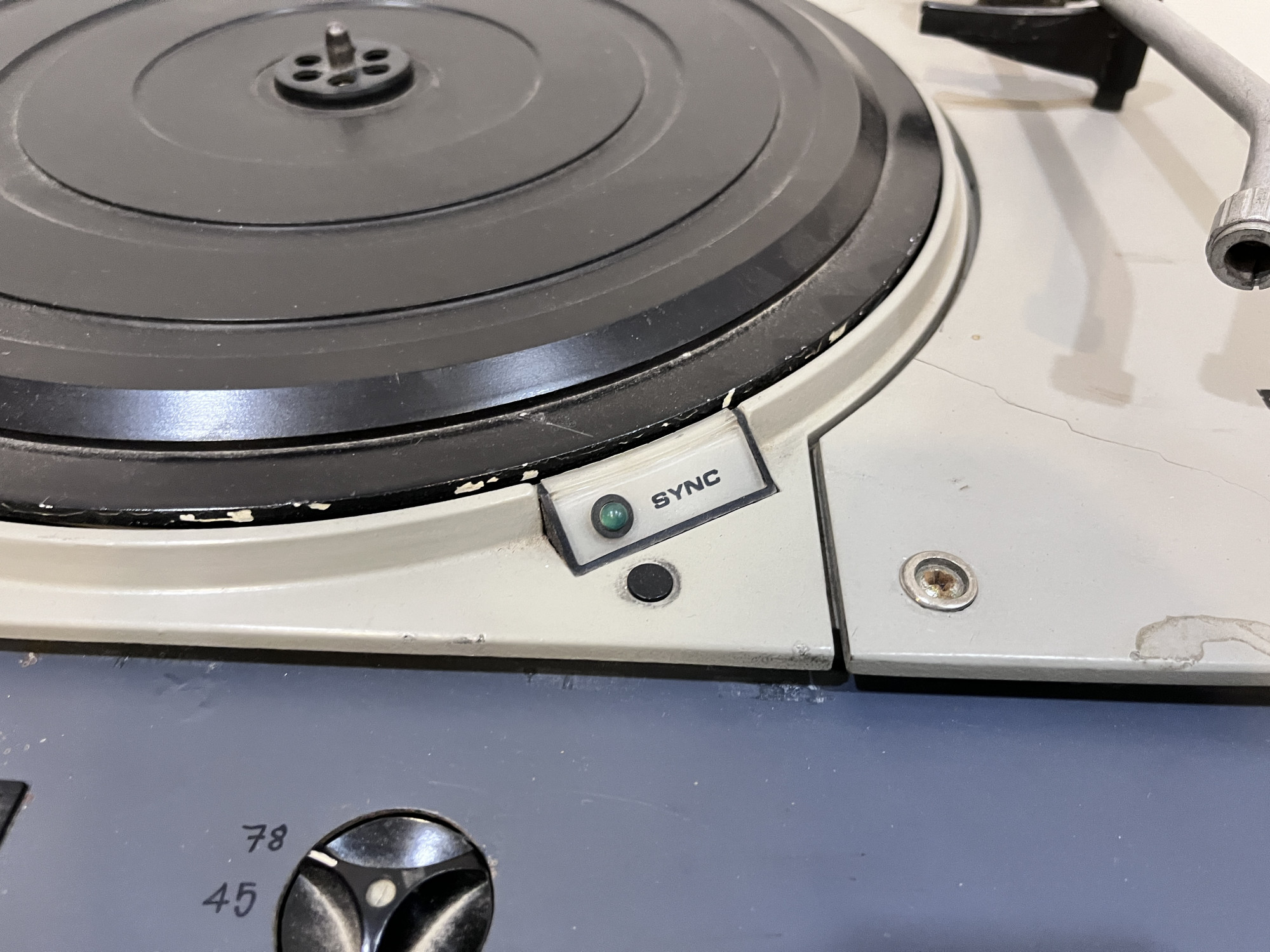 Meltron EMT 938 turntable
