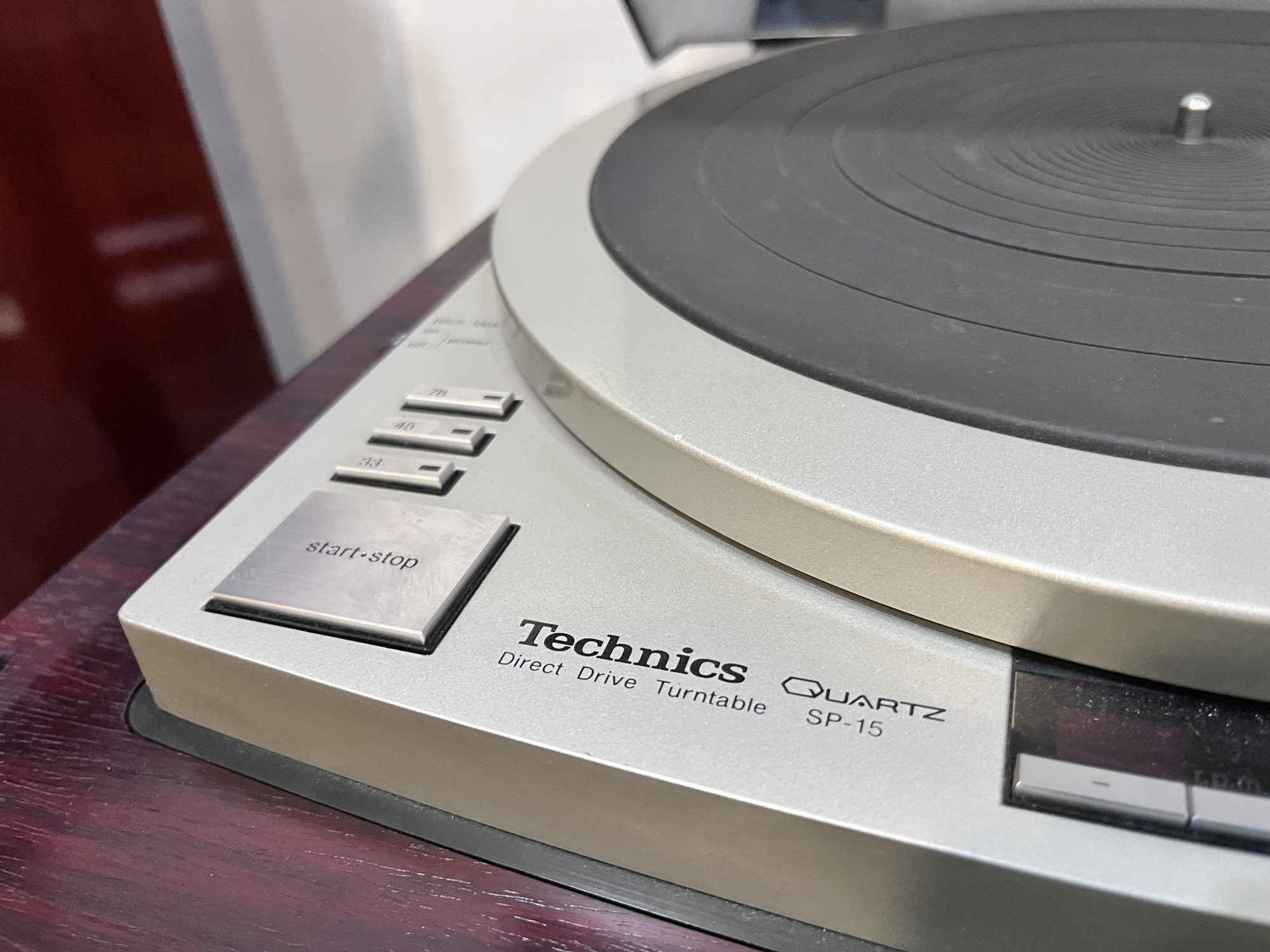 Technics Quartz SP-15 direct drive turntable
