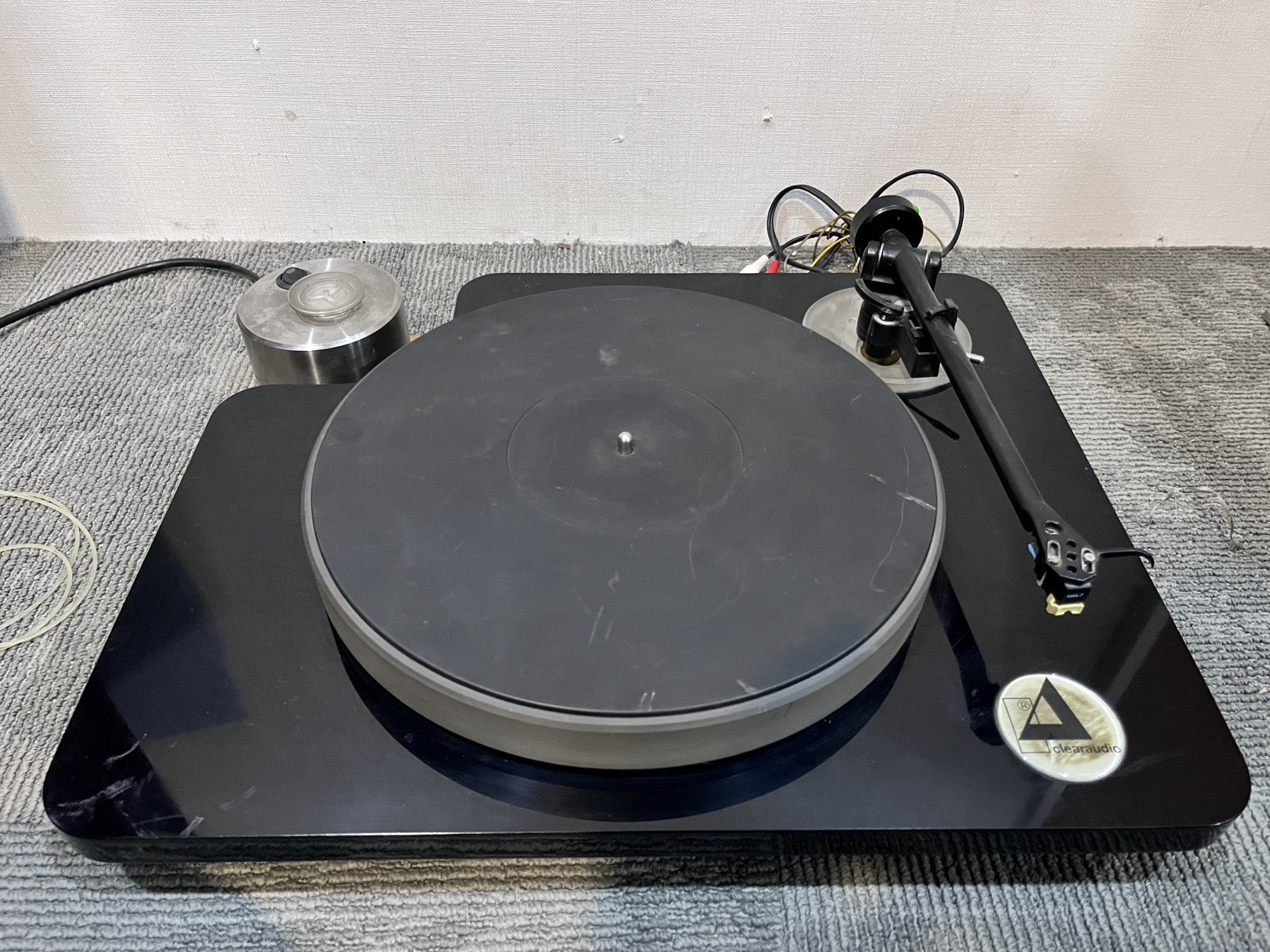 Clearaudio Champion Series turntable