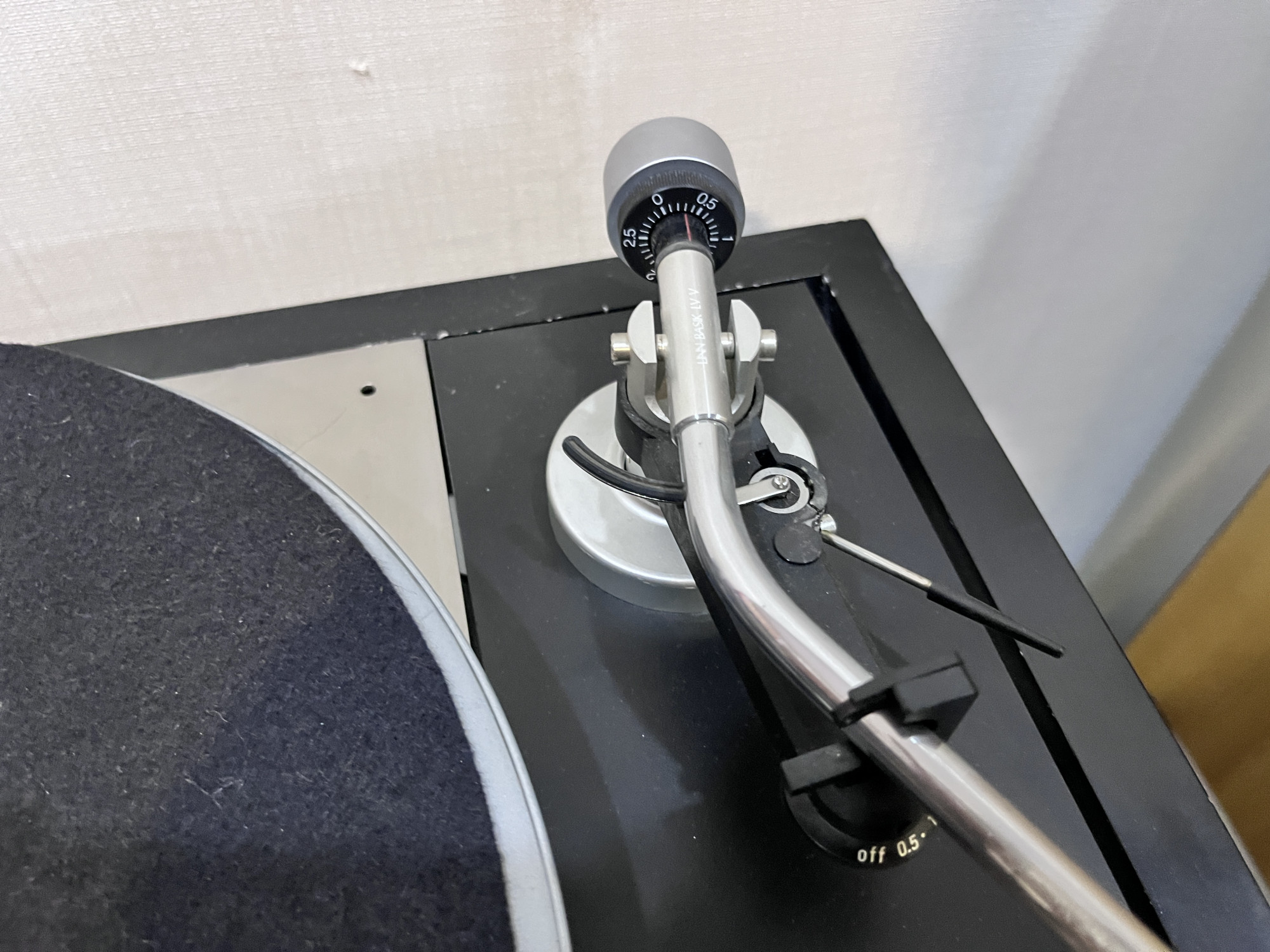 Linn Sondek LP 12 turntable