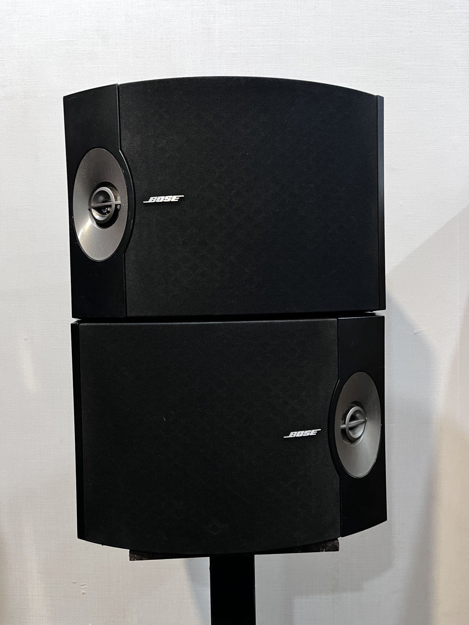 Bose 301 Series V Direct/Reflecting® Loudspeakers Bose 301 Series V Direct/Reflecting® Loudspeakers