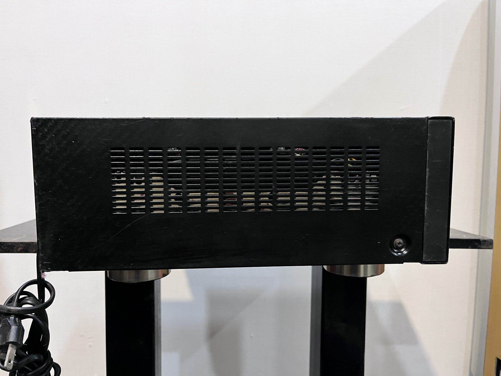 Pionner Stereo Amplifier A-402