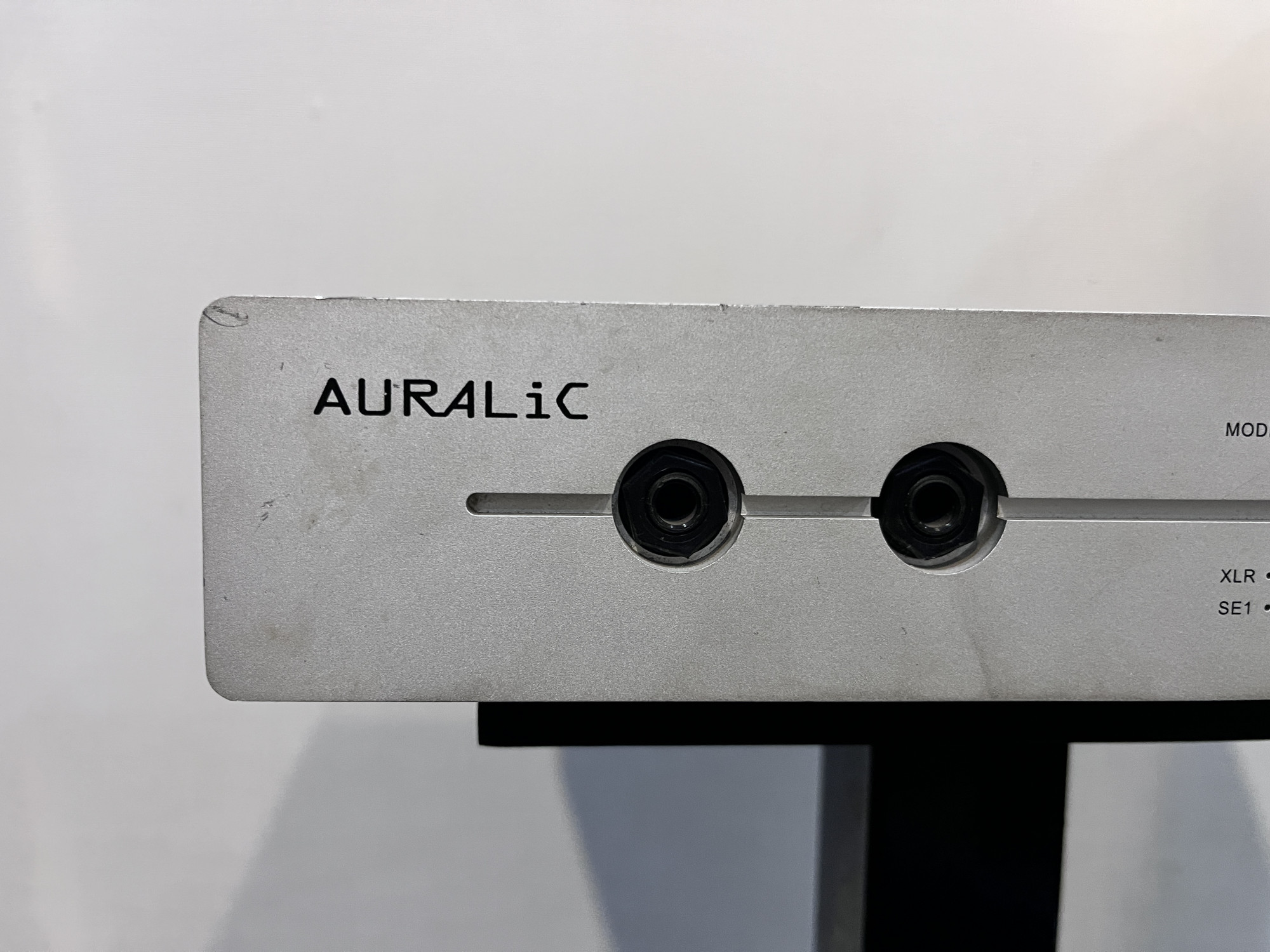 Auralic taurus pre balance line stage pre amplifier