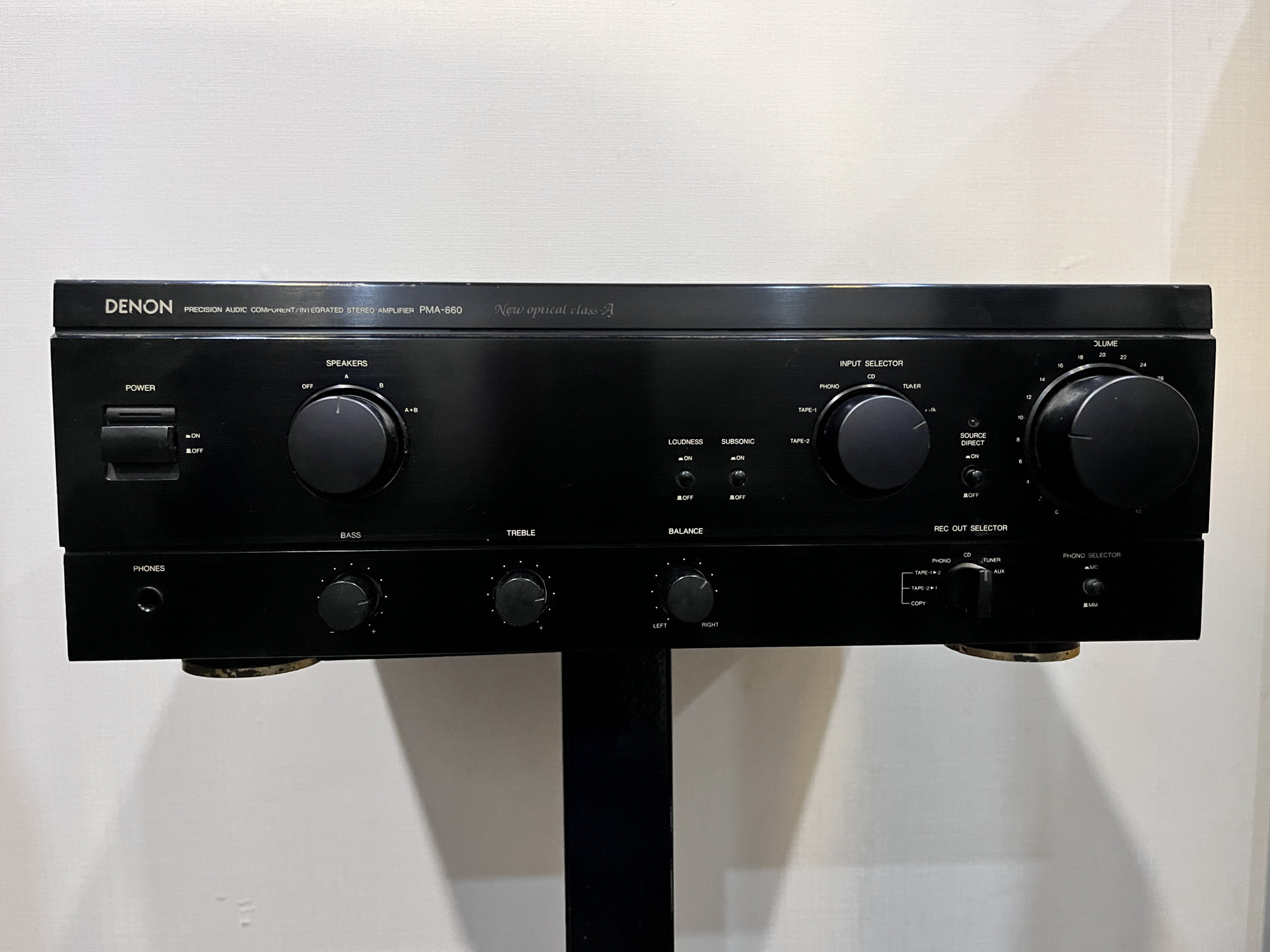 Denon PMA-660 amplifier