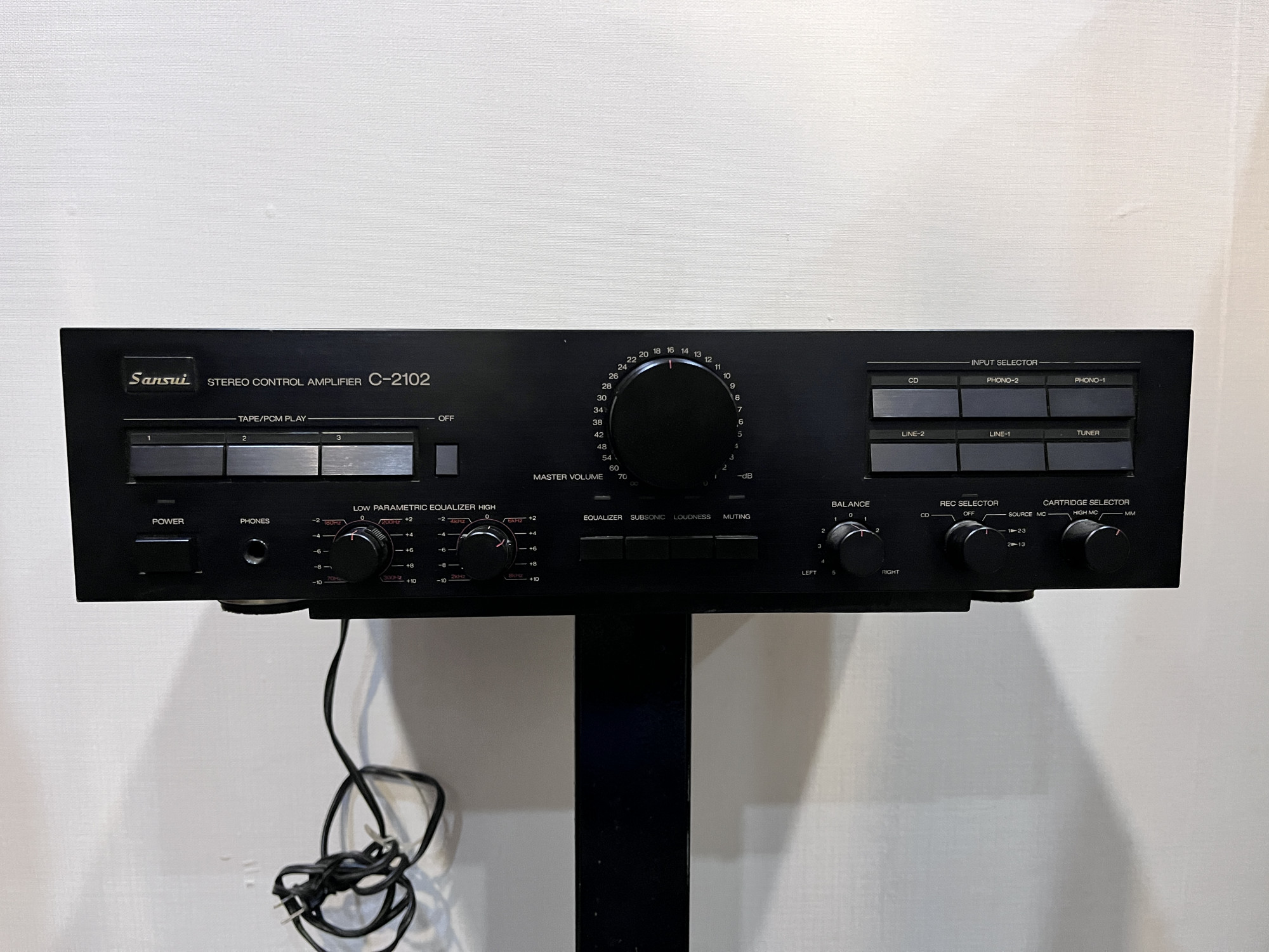 Sansui stereo control amplifier C-2102