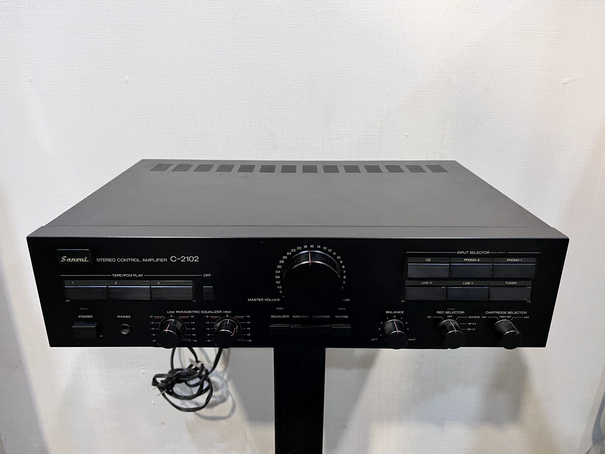 Sansui stereo control amplifier C-2102