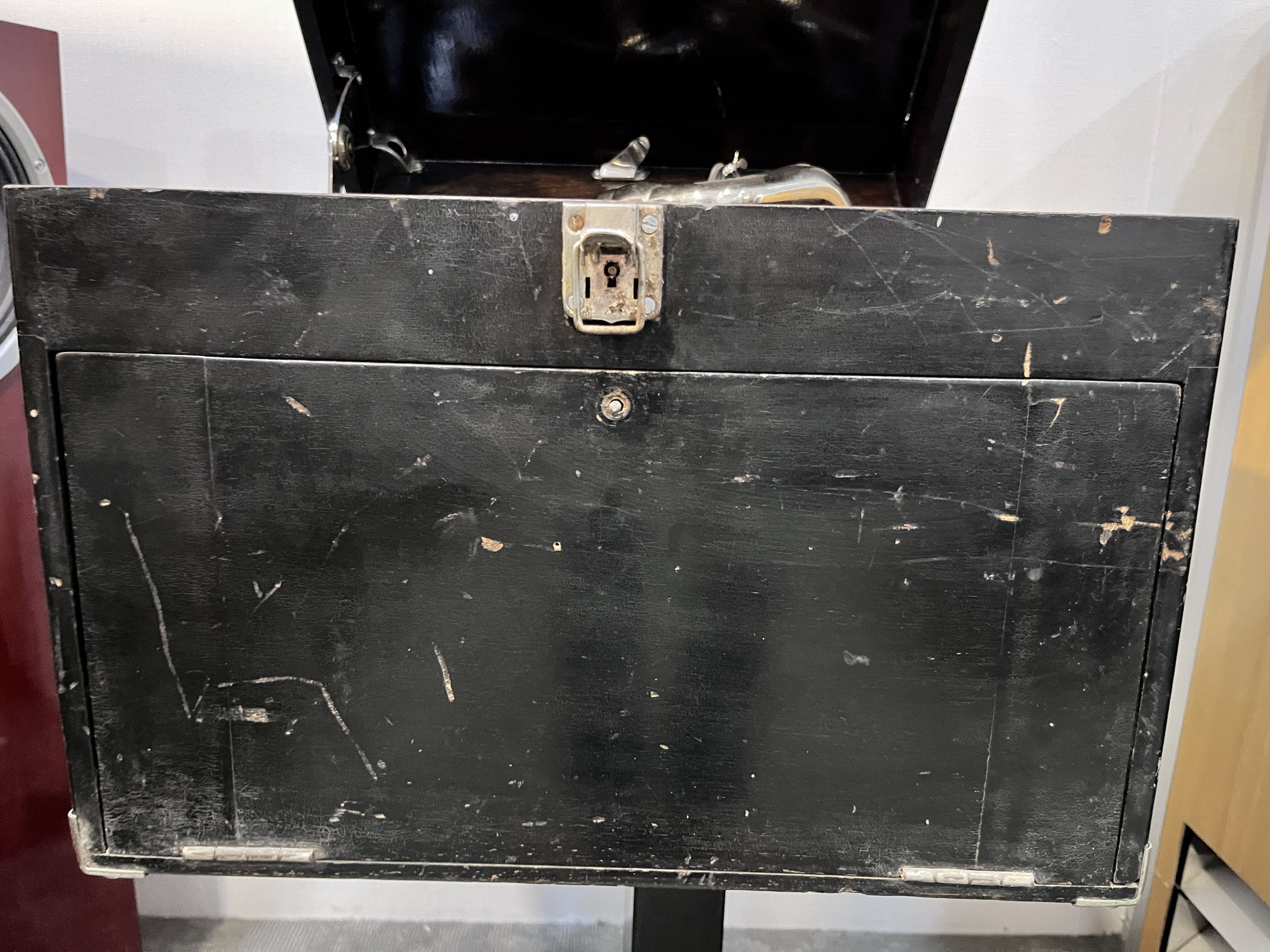 His masters voice - the gramophone company L th