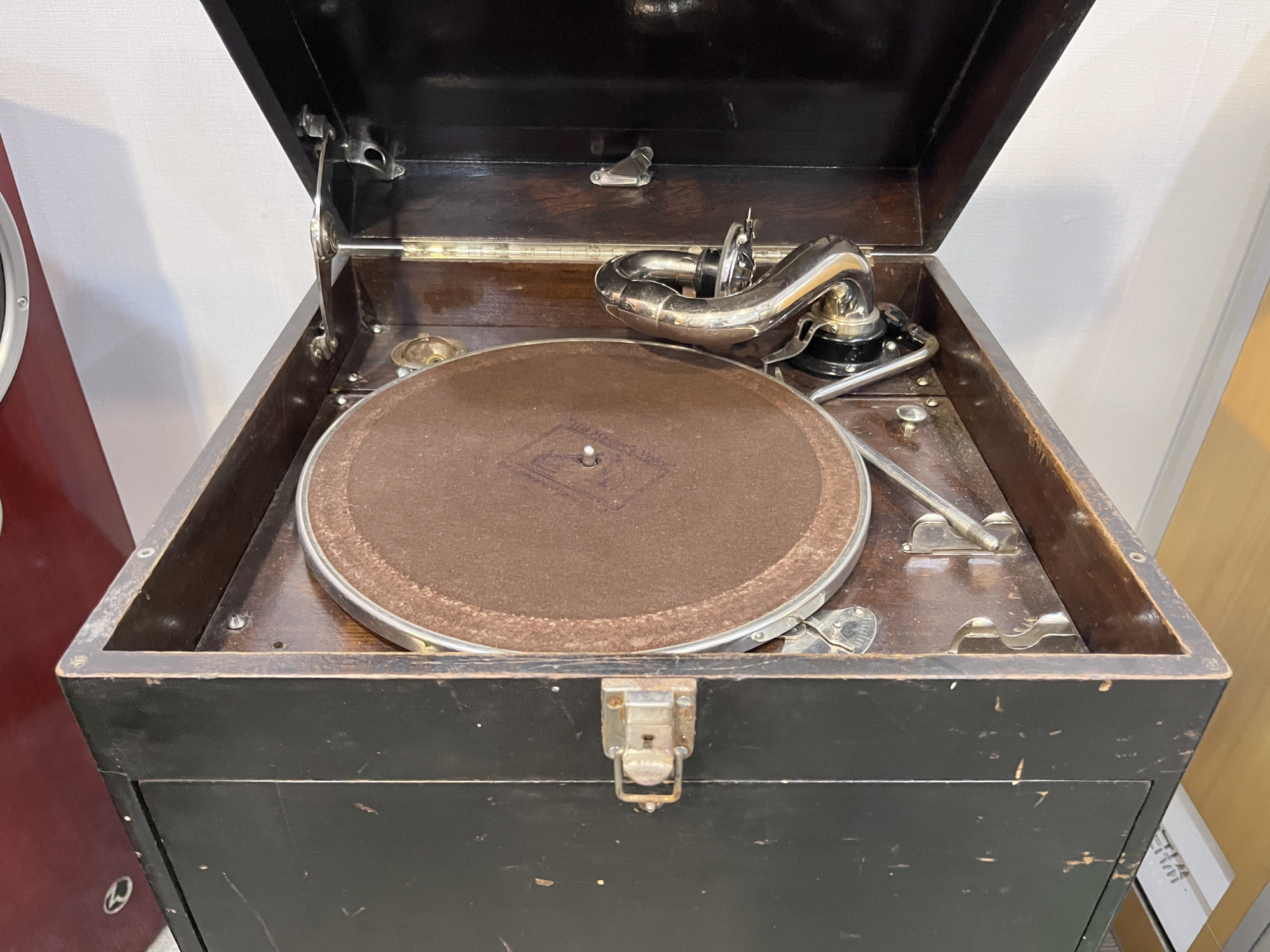 His masters voice - the gramophone company L th