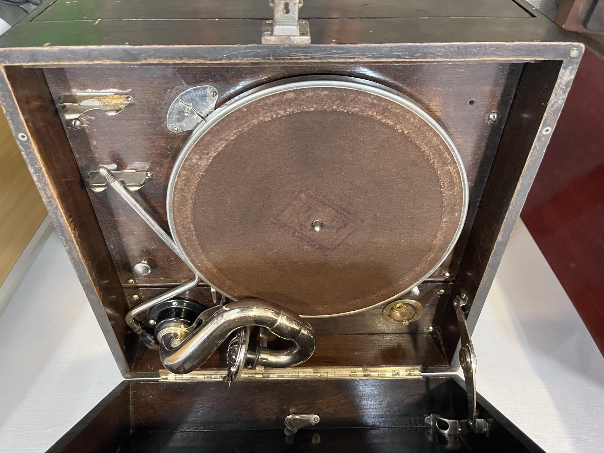 His masters voice - the gramophone company L th