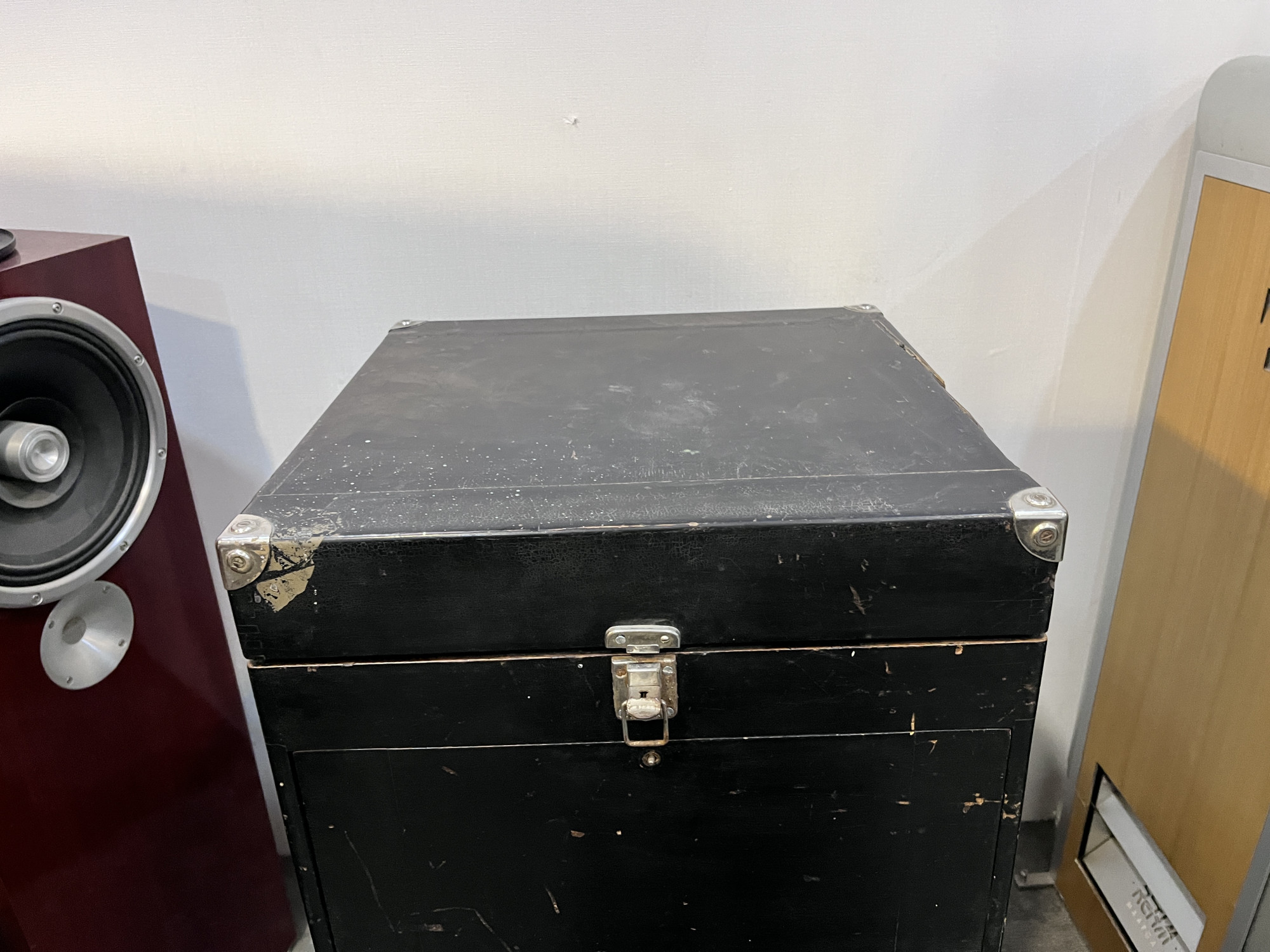 His masters voice - the gramophone company L th