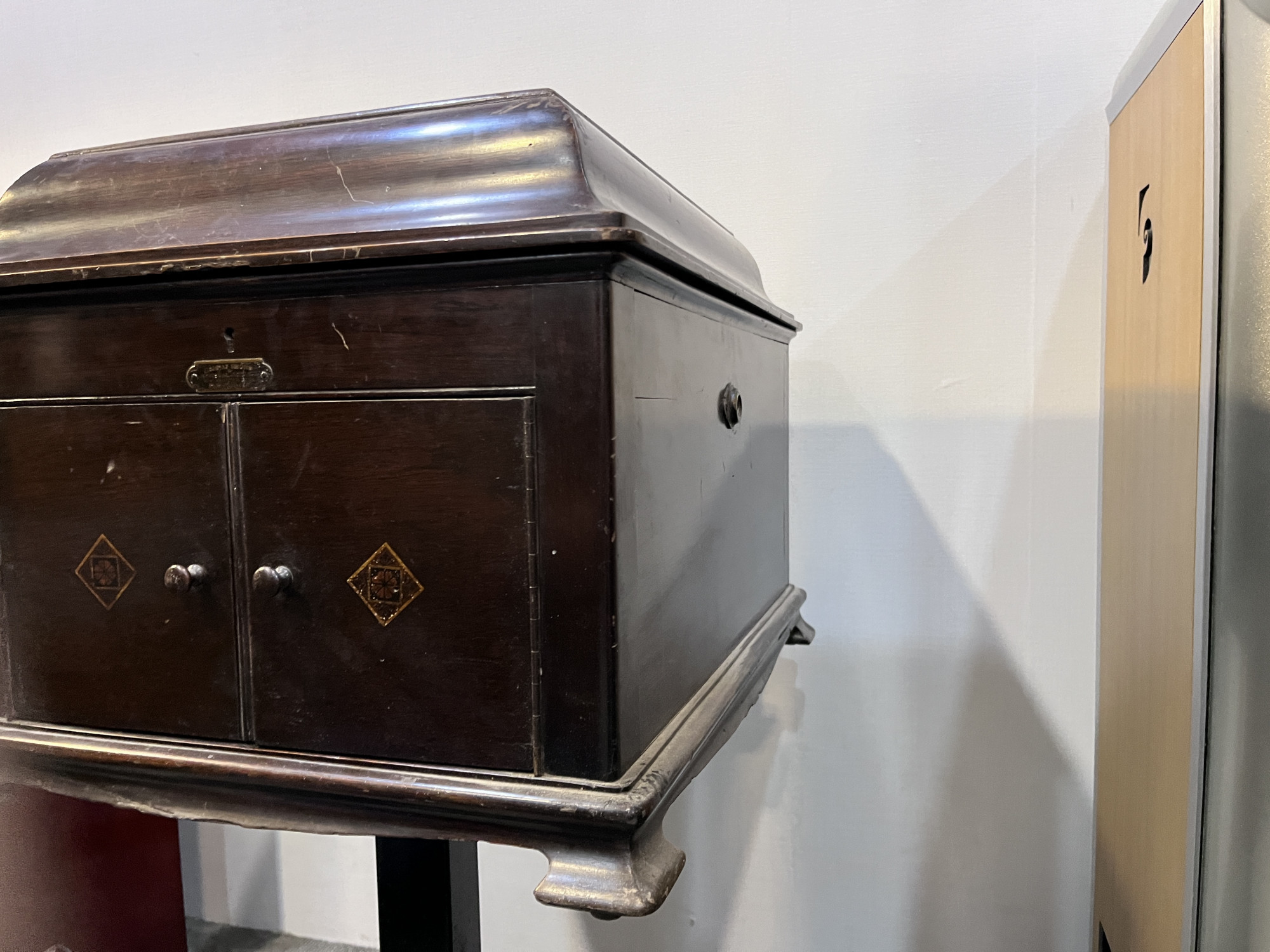 Primaphone Bombay Gramophone