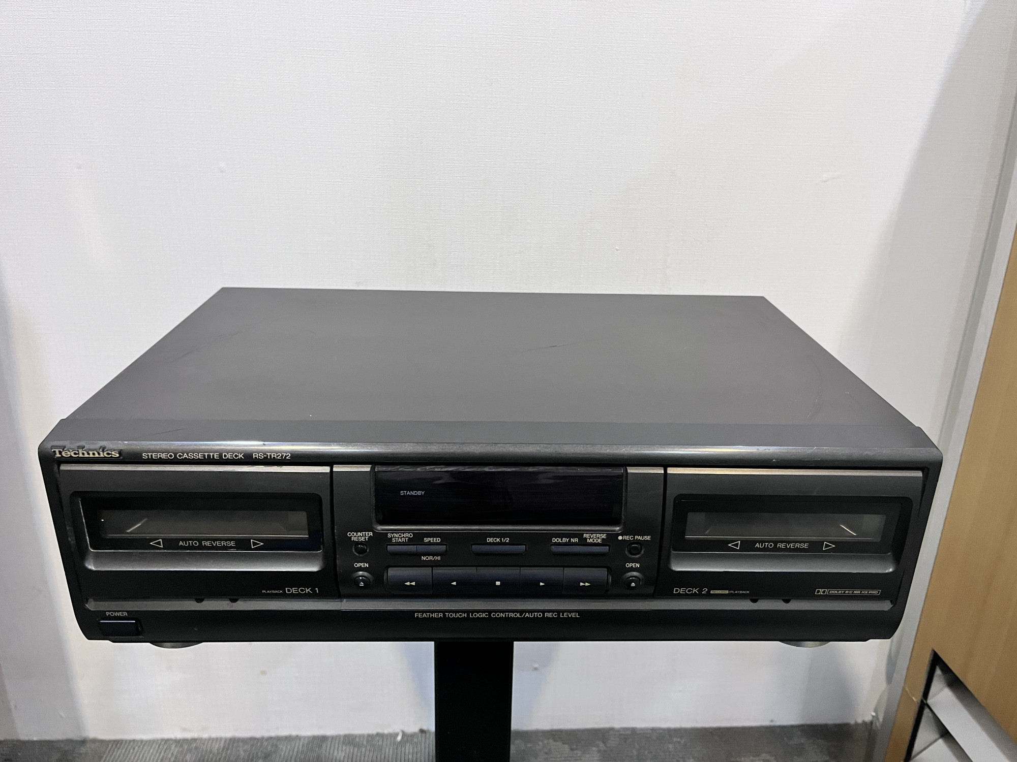 Technics stereo cassette deck RS-TR272