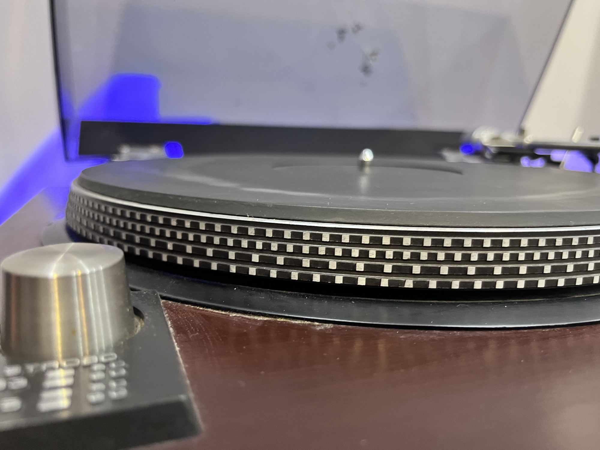 Pionner DC SERVO DIRECT DRIVE PL 1400 turntable