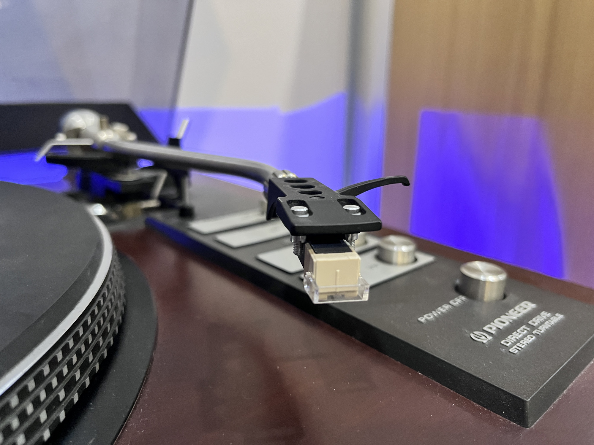 Pionner DC SERVO DIRECT DRIVE PL 1400 turntable
