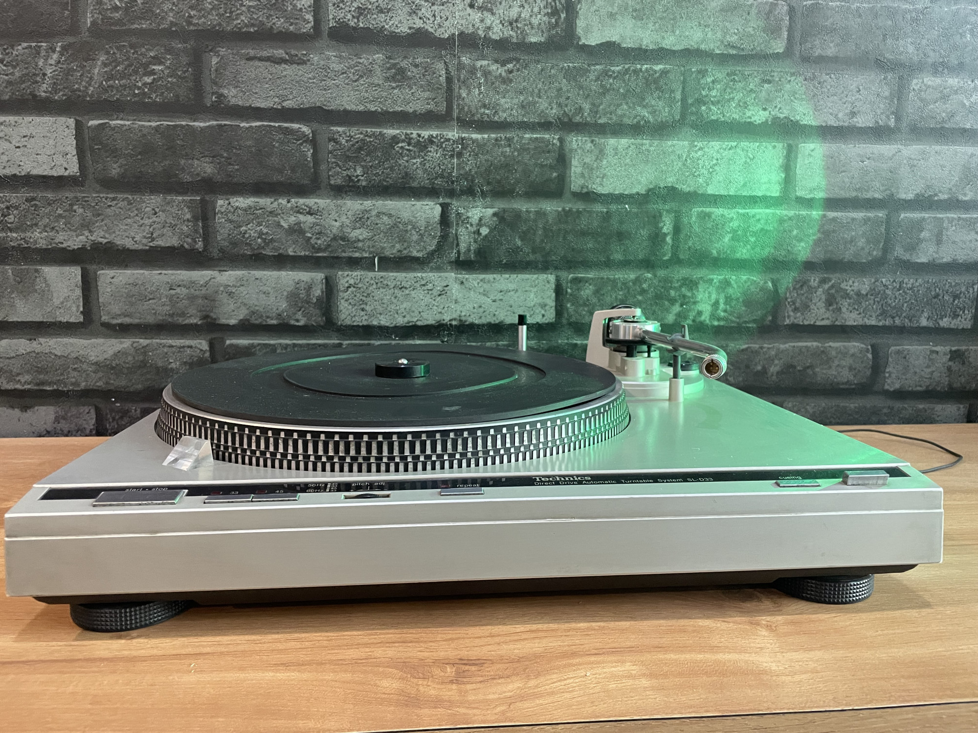 Technics SL-D33