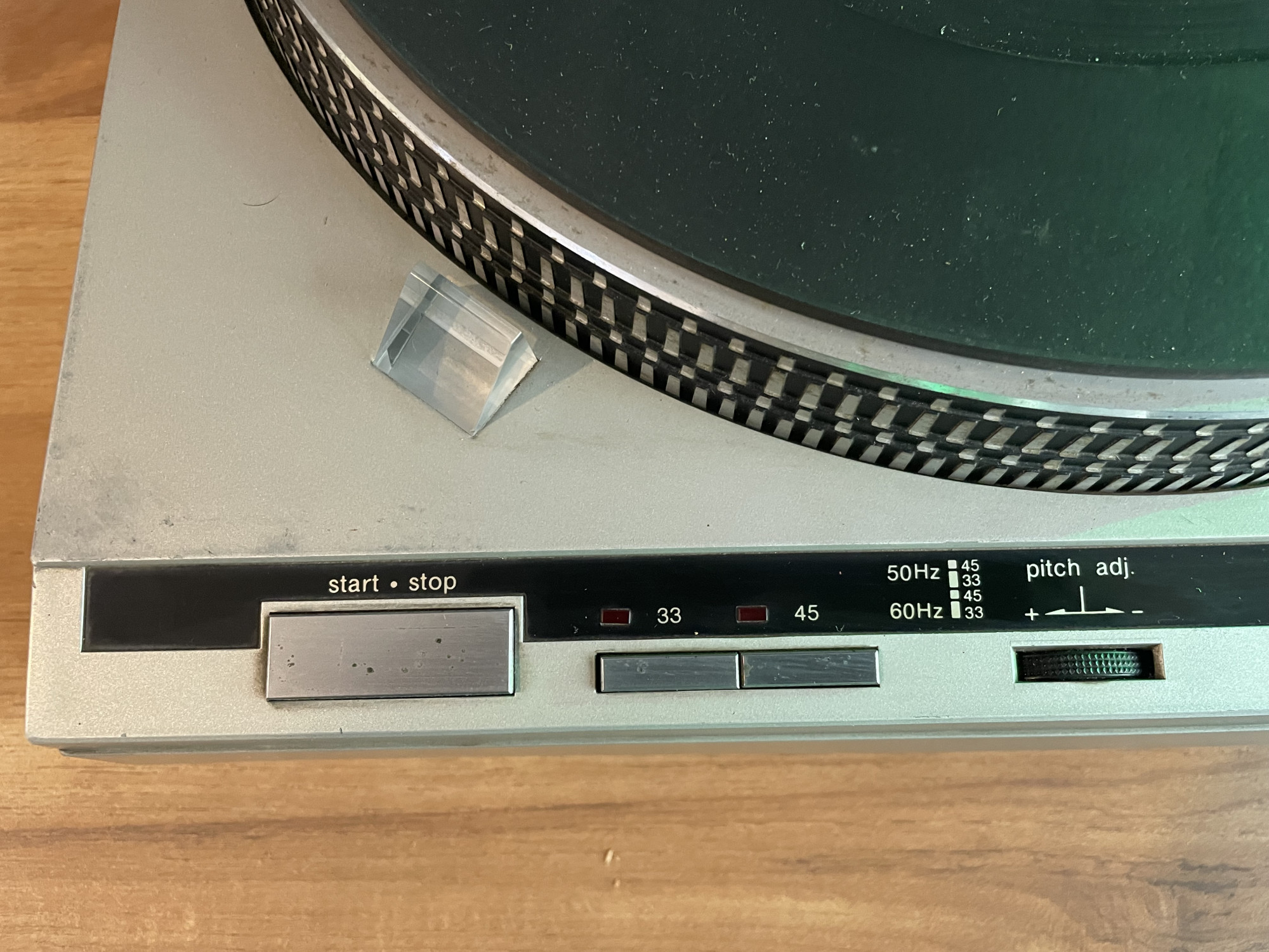 Technics SL-D33