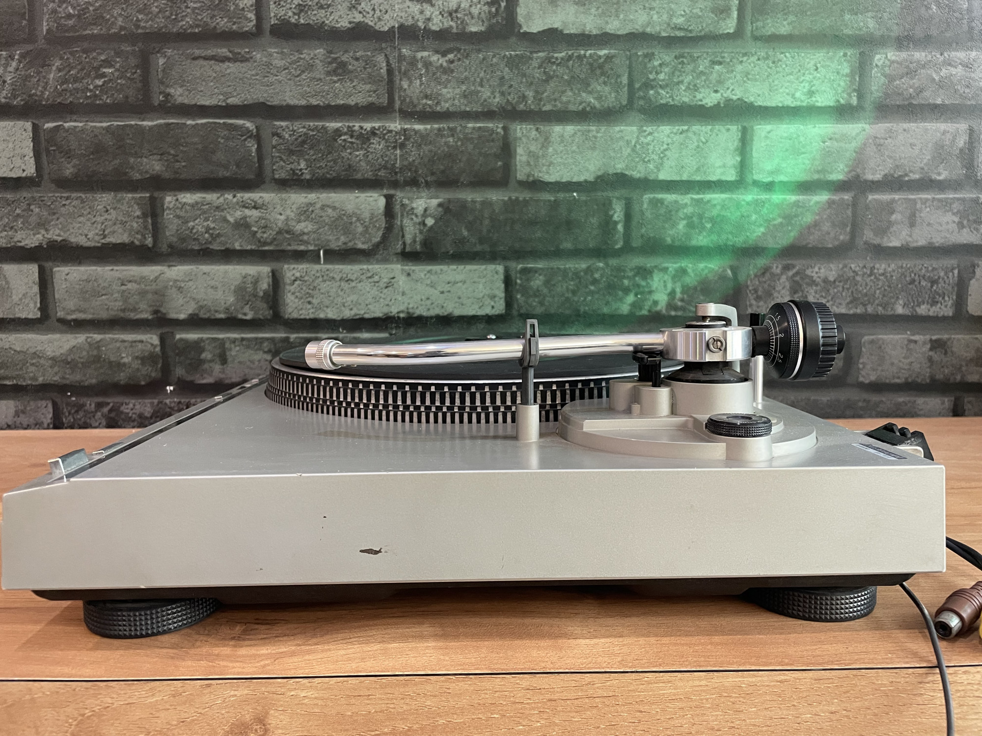 Technics SL-D33