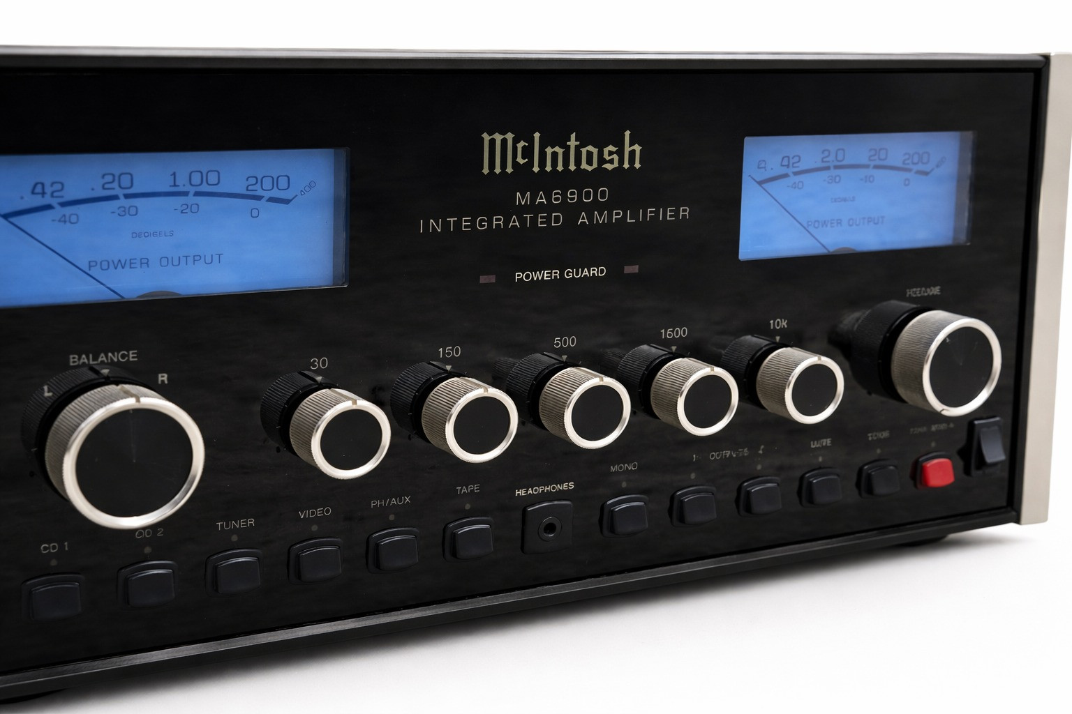 McIntosh MA6900 Integrated Amplifier