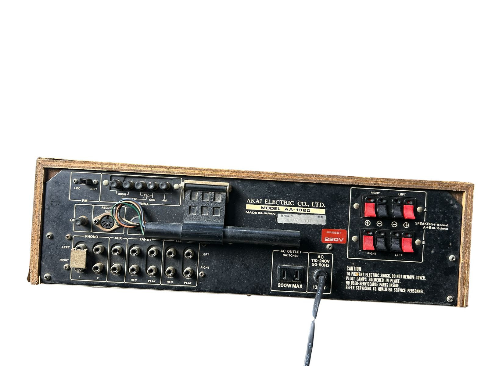 Akai AA-1020 Stereo Receiver
