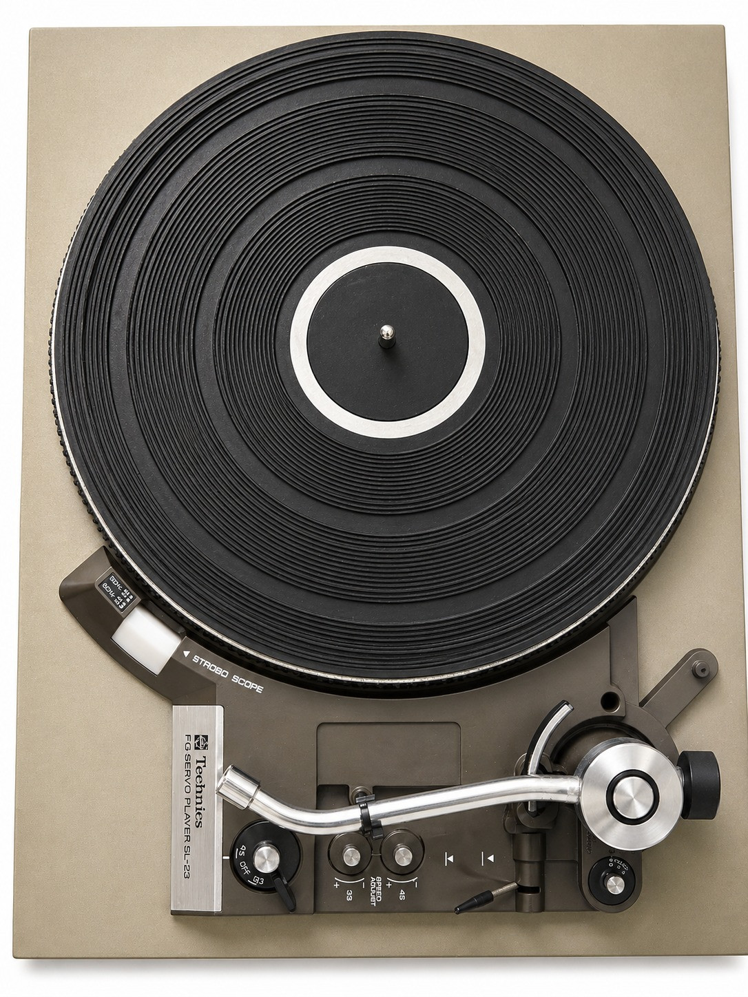 Technics SL-23 Belt-Drive Turntable