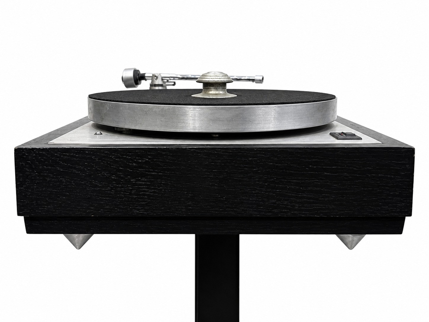 The **Technics SL-D2** is a classic vintage Hi-Fi turntable built for ...