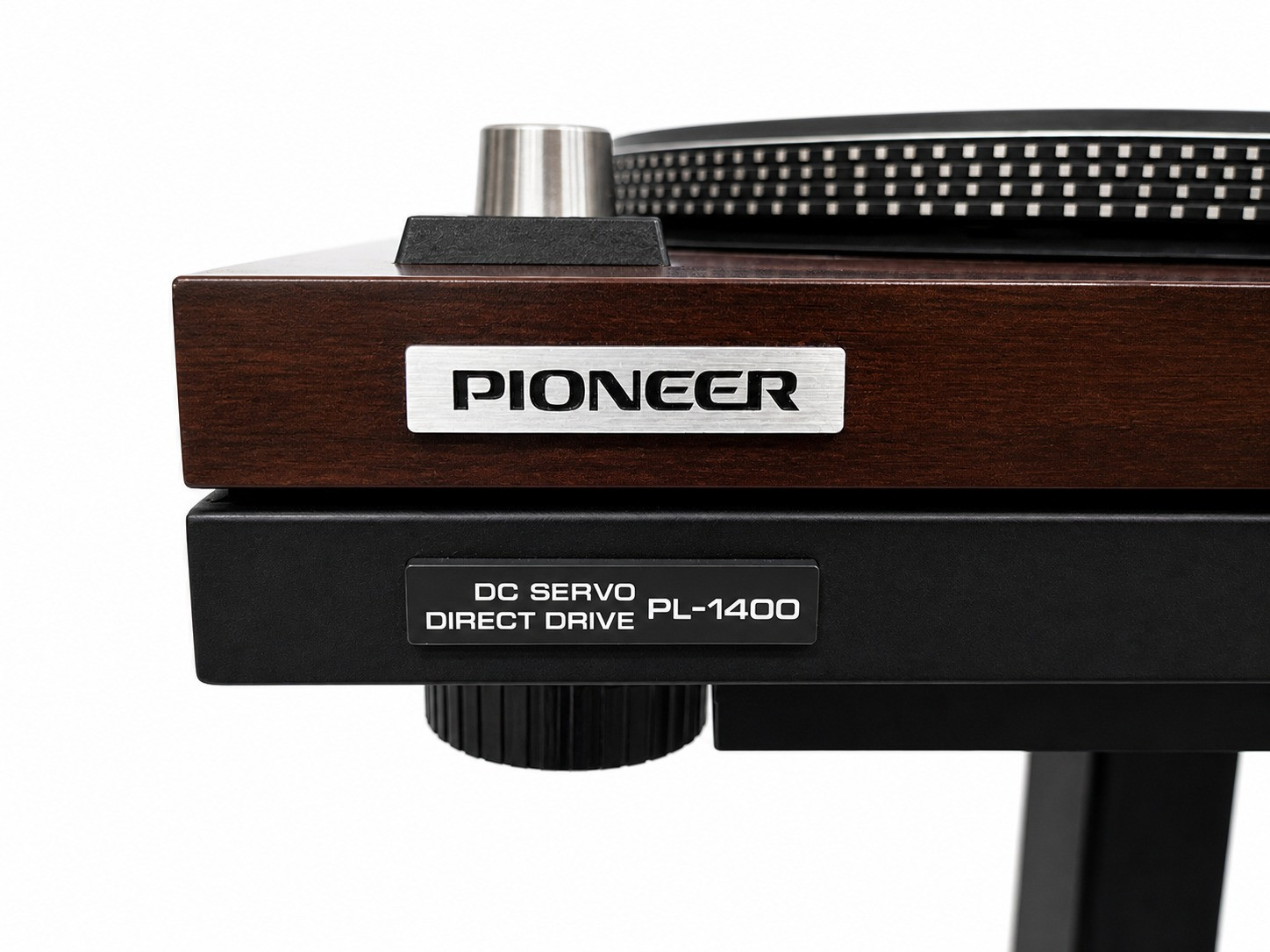 Pioneer PL-1400 DC Servo Direct Drive Turntable