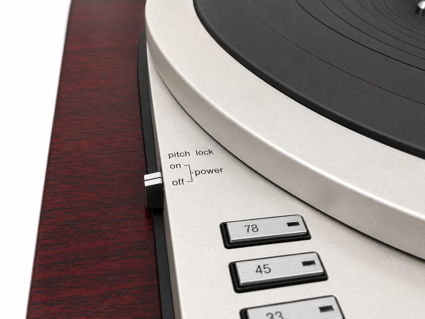 Technics Quartz SP-15 direct drive turntable