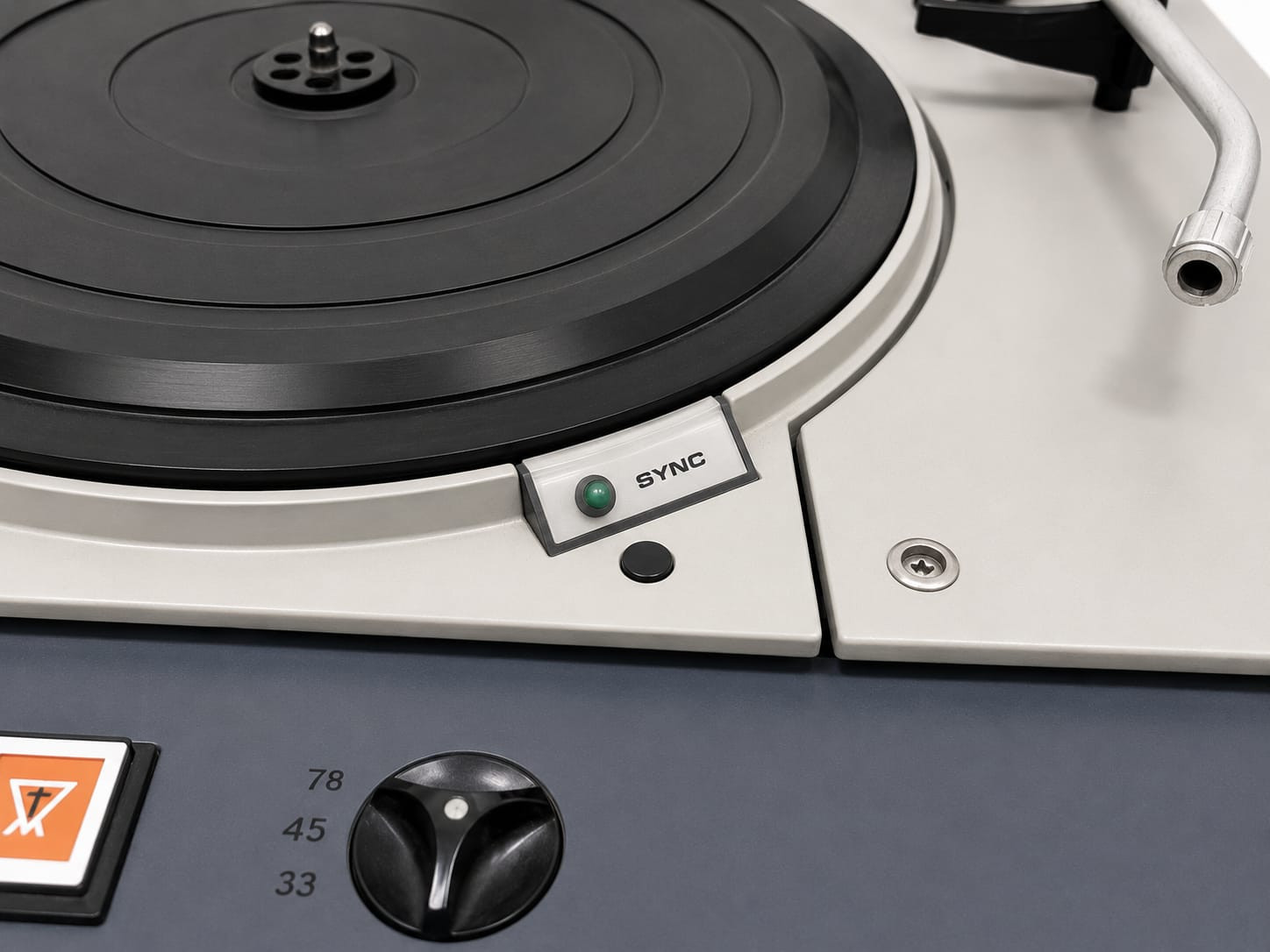 Meltron EMT 938 turntable